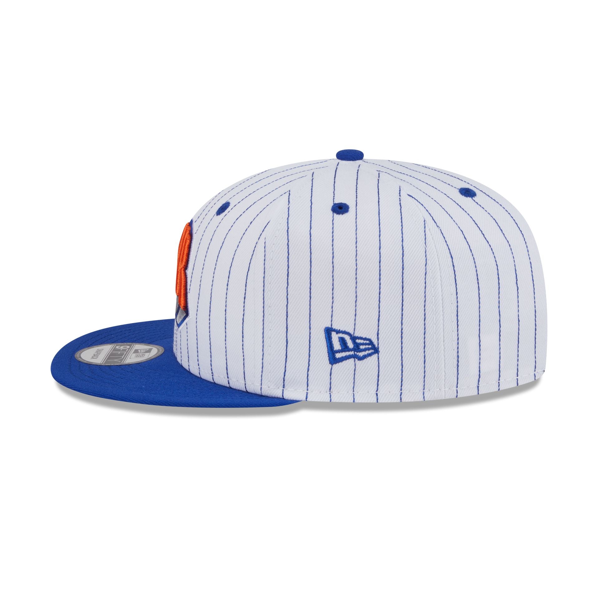 New York Knicks Deceptor Pinstripe 9FIFTY Snapback Hat