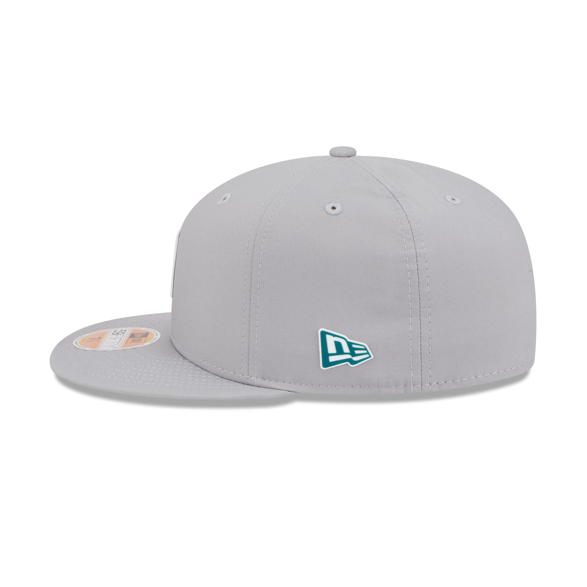 Philadelphia Eagles 2025 Sideline Hot Weather Gray 59FIFTY Fitted Hat