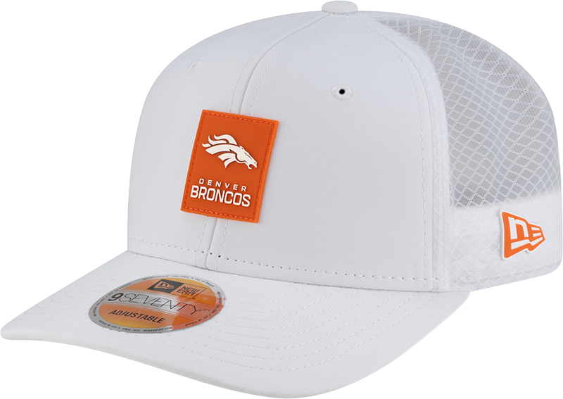 Denver Broncos 2025 Sideline Hot Weather White 9SEVENTY Trucker Hat