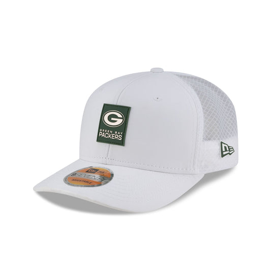 Green Bay Packers 2025 Sideline Hot Weather White 9SEVENTY Trucker Hat - New Era Cap