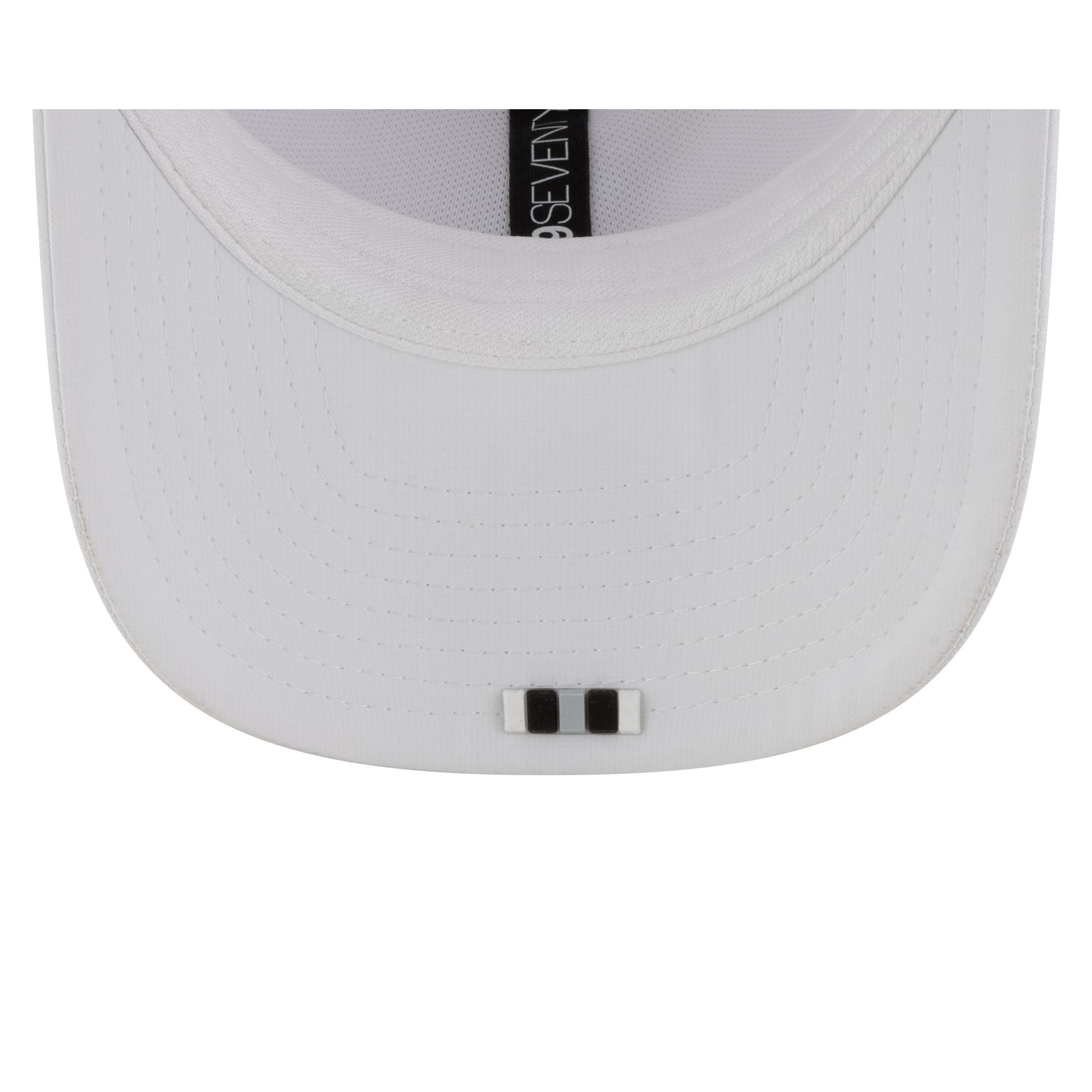 Las Vegas Raiders 2025 Sideline Hot Weather White 9SEVENTY Trucker Hat