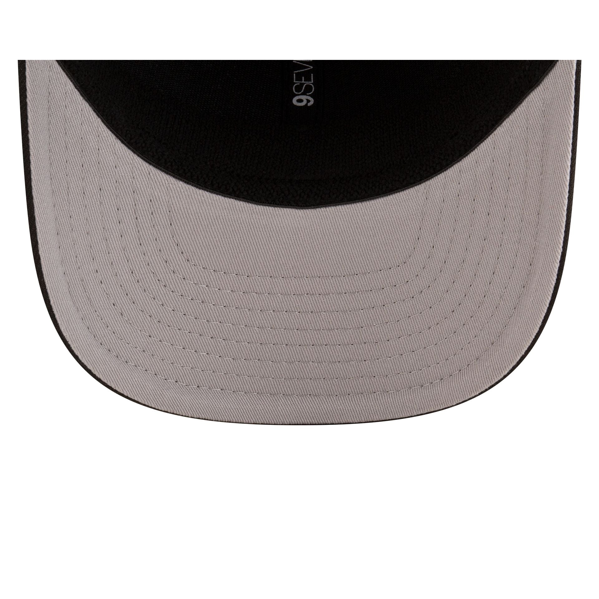 Boston Bruins Team 9SEVENTY Stretch-Snap Hat