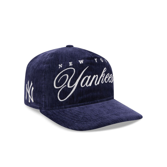 New York Yankees Velvet Team Script 19TWENTY Adjustable Hat - New Era Cap
