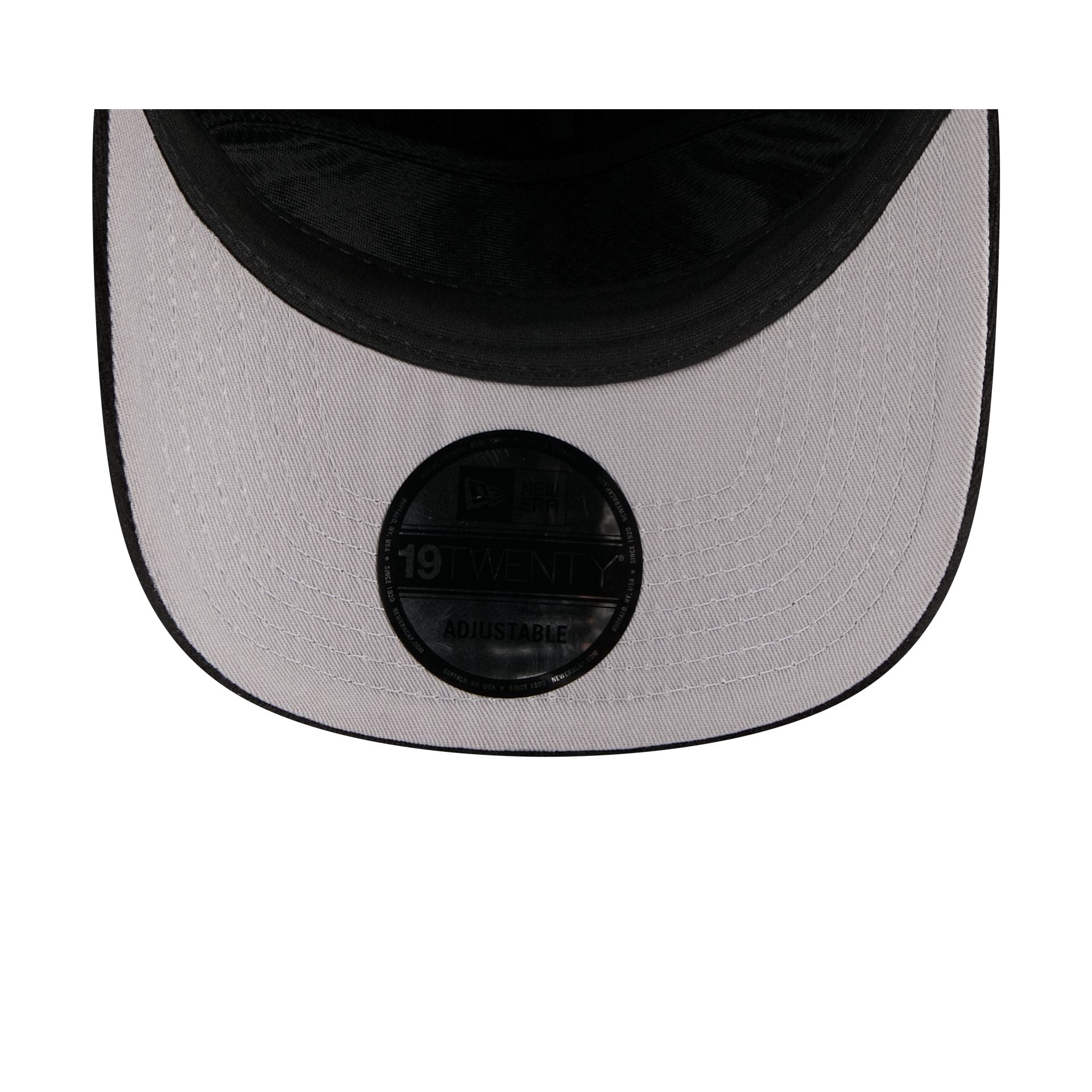 Chicago Bulls Velvet Team Script 19TWENTY Adjustable Hat