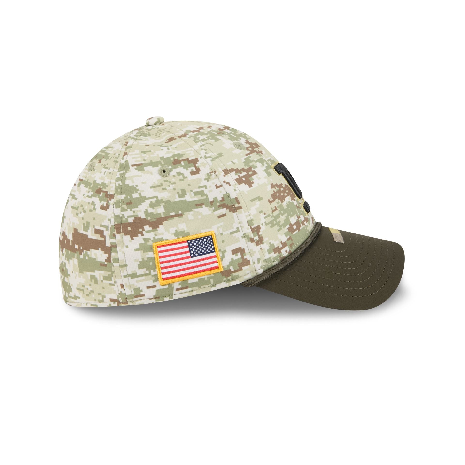 New York Giants 2025 Salute to Service Digi Camo 39THIRTY Stretch Fit Hat