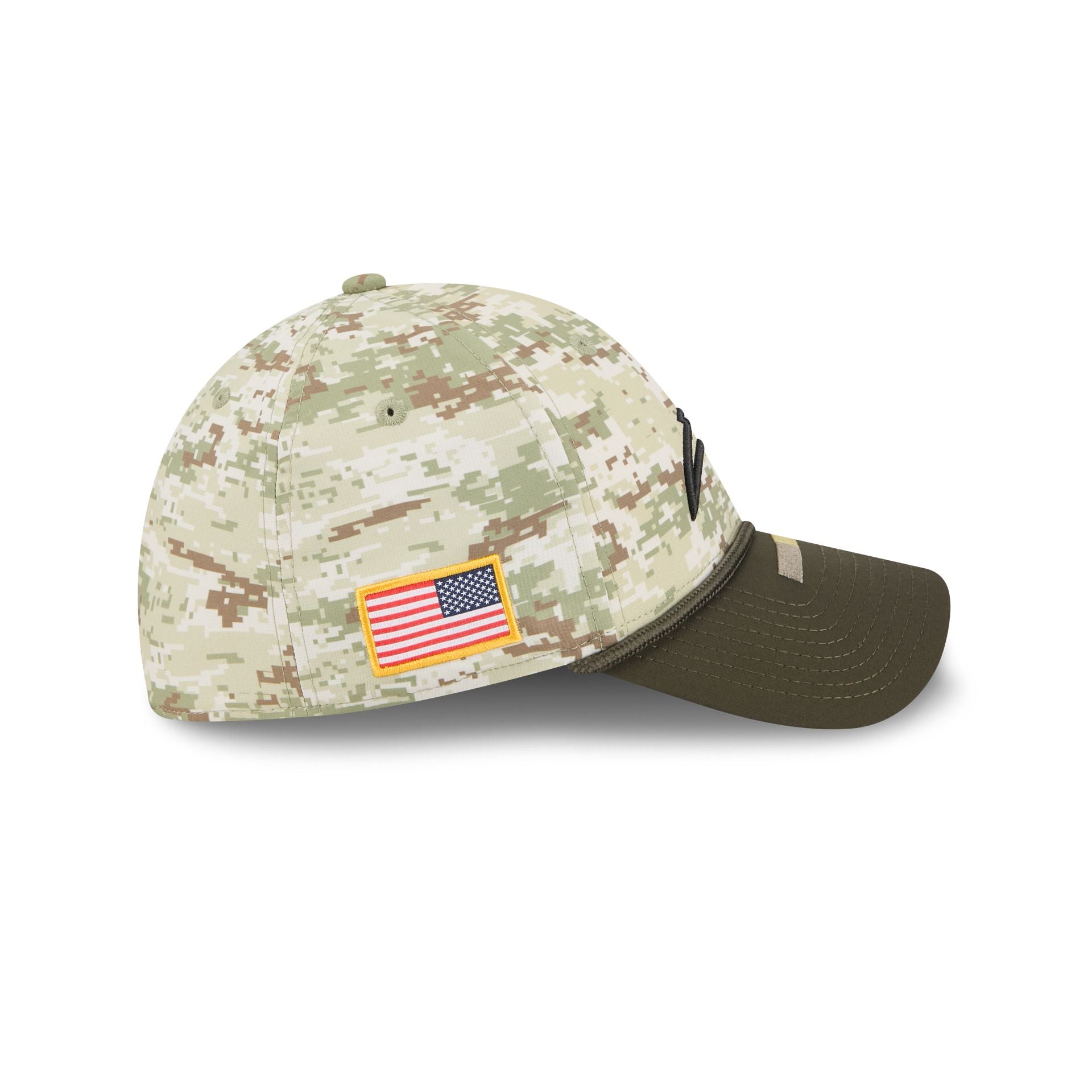 Los Angeles Chargers 2025 Salute to Service Digi Camo 39THIRTY Stretch Fit Hat