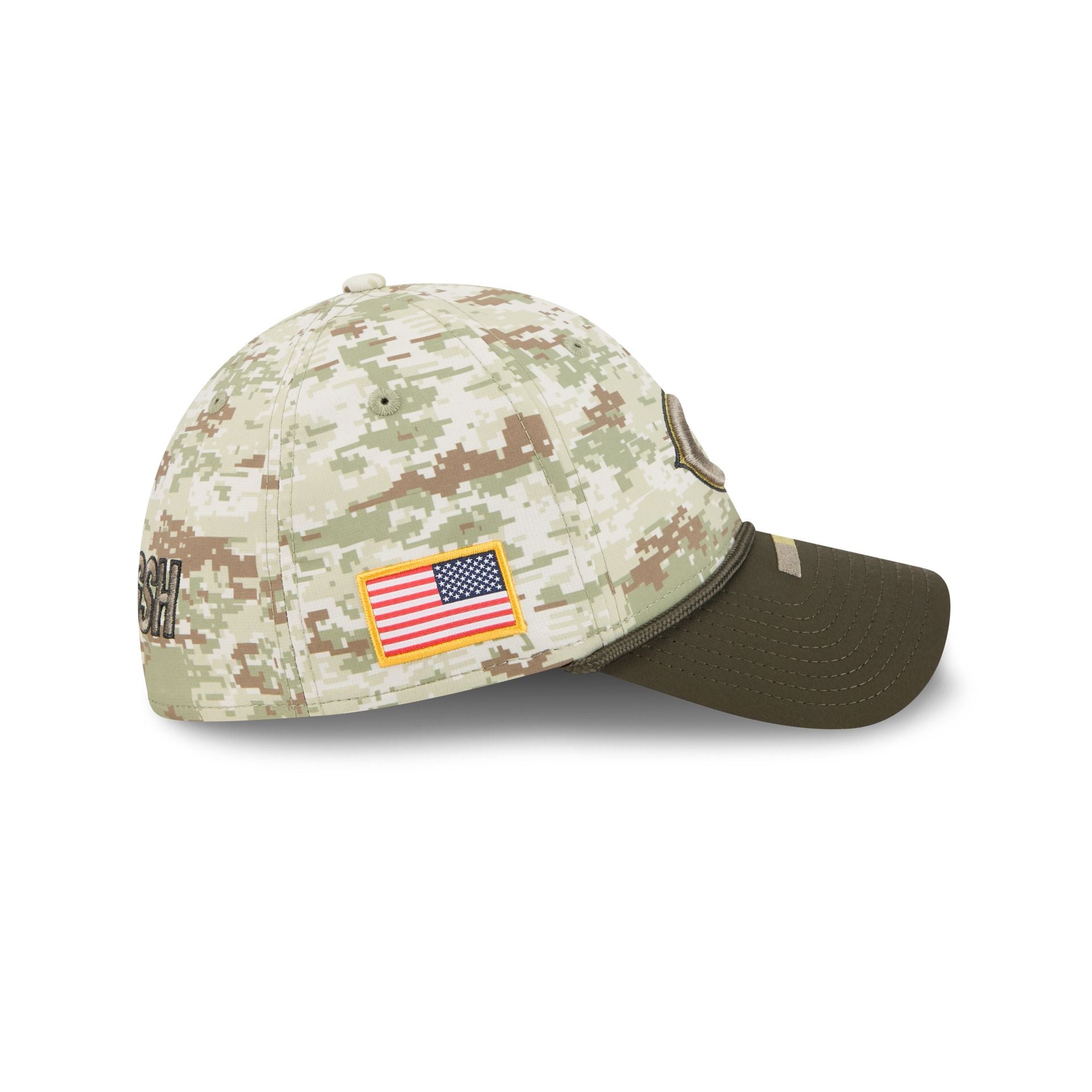Chicago Bears 2025 Salute to Service Digi Camo 39THIRTY Stretch Fit Hat