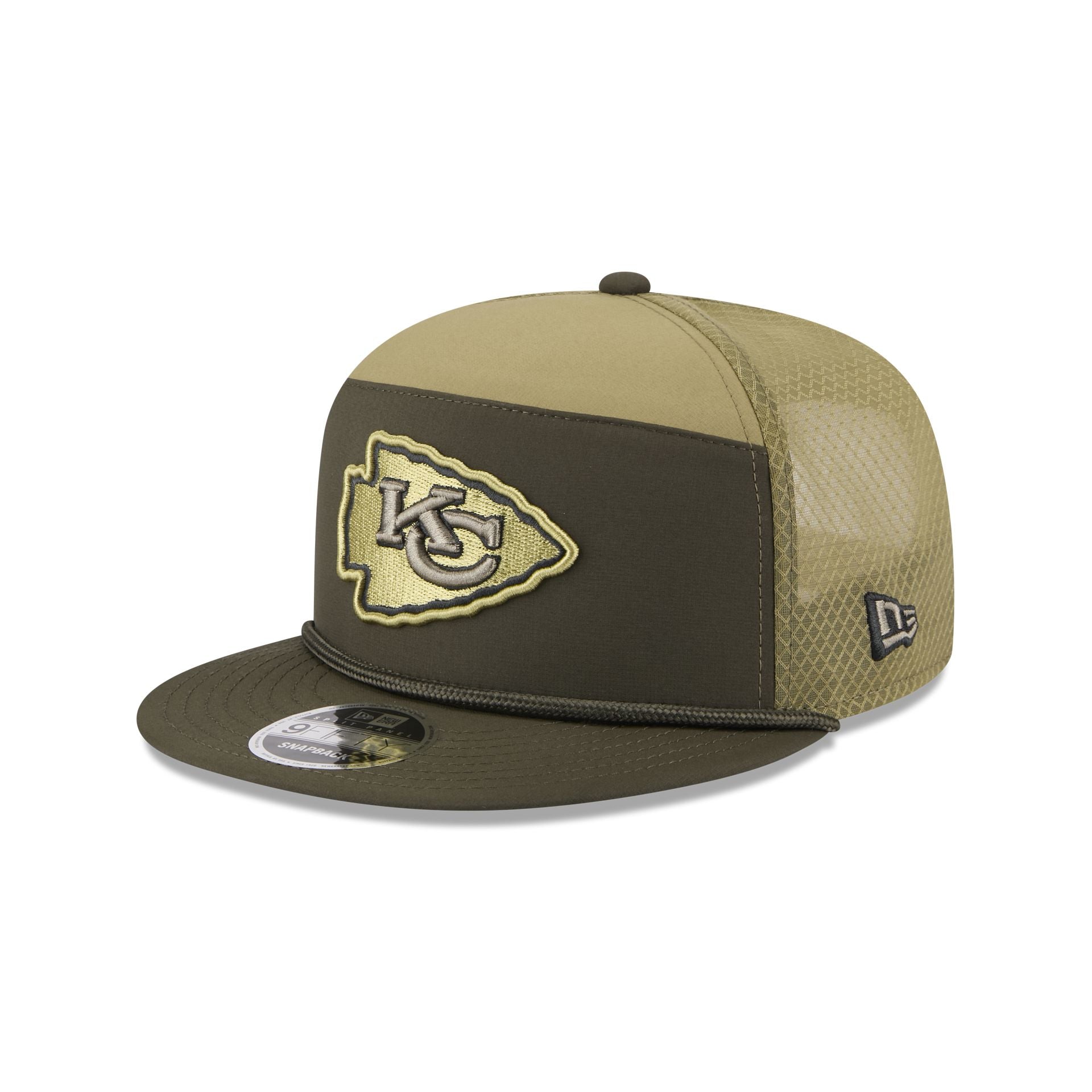 Kansas City Chiefs 2025 Salute to Service Split Panel 9FIFTY Trucker Hat