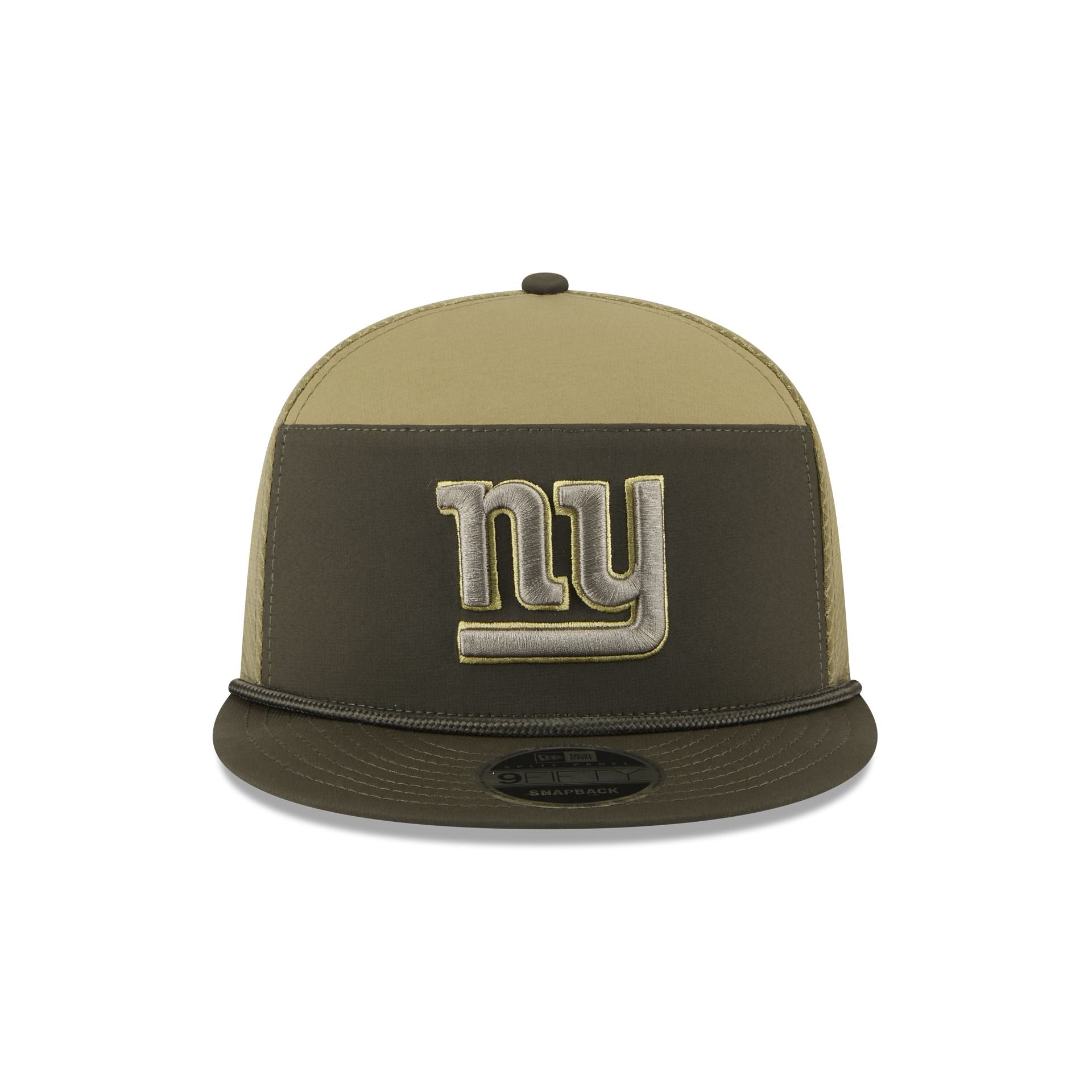 New York Giants 2025 Salute to Service Split Panel 9FIFTY Trucker Hat