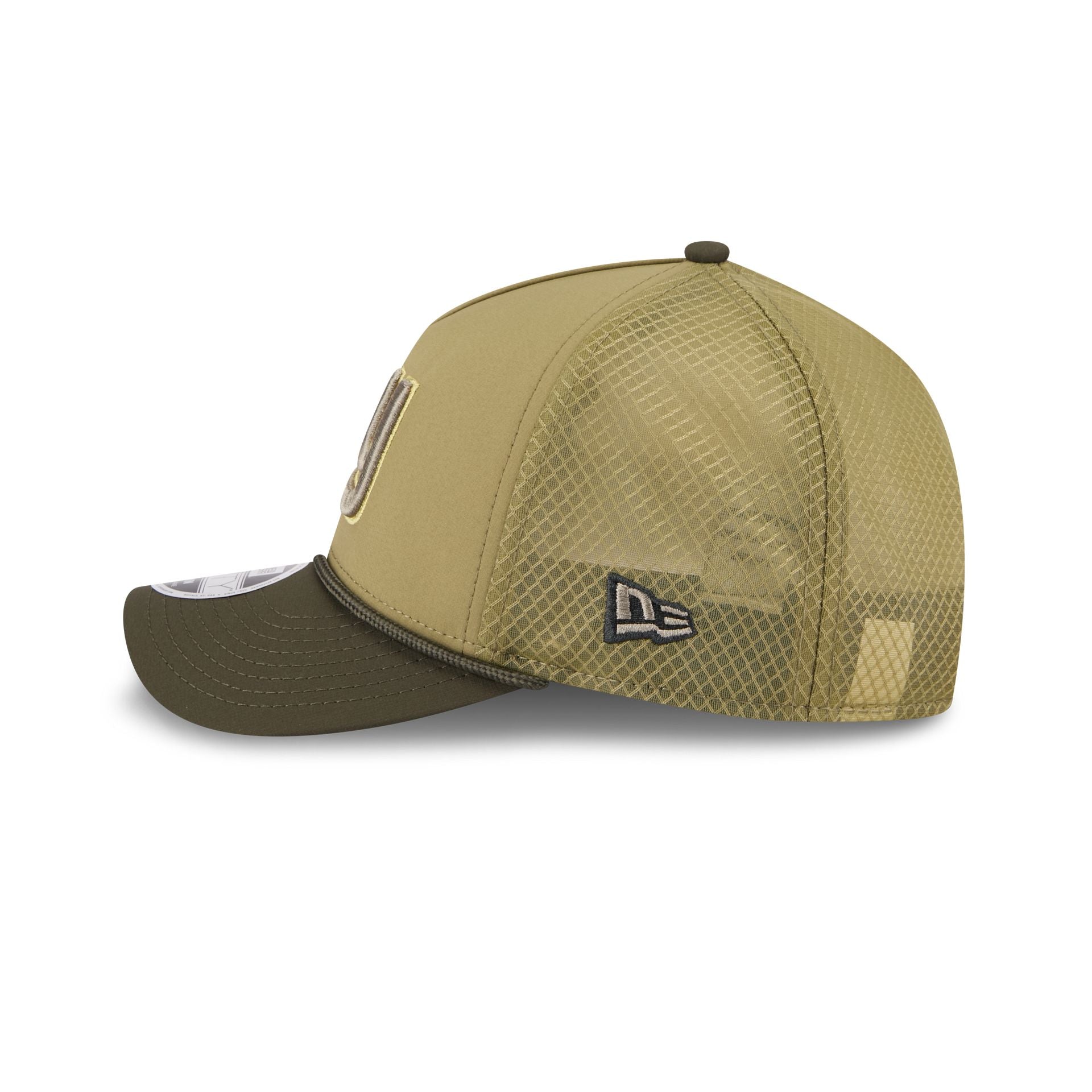 New York Giants 2025 Salute to Service 9FORTY M-Crown A-Frame Trucker Hat