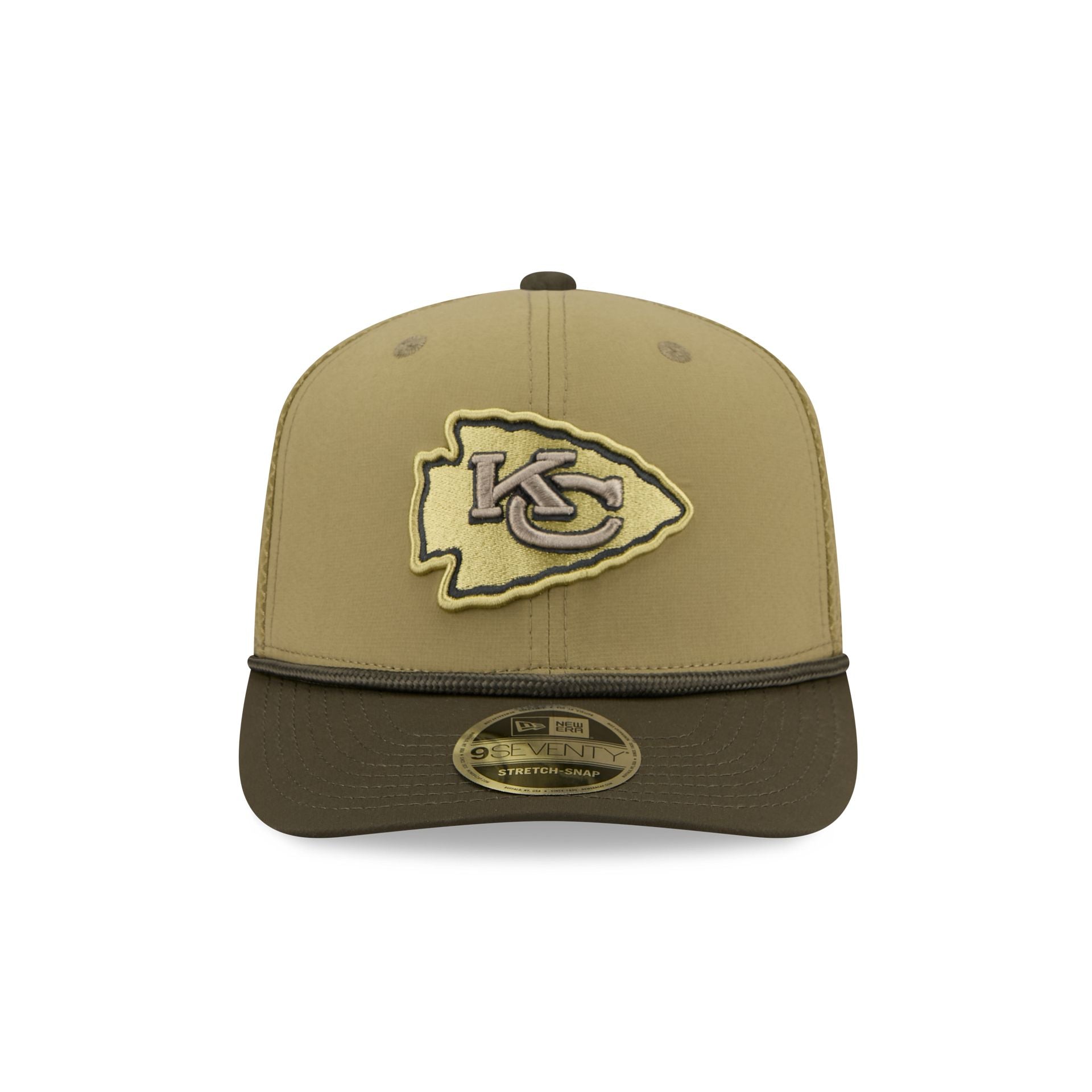 Kansas City Chiefs 2025 Salute to Service 9SEVENTY Trucker Hat