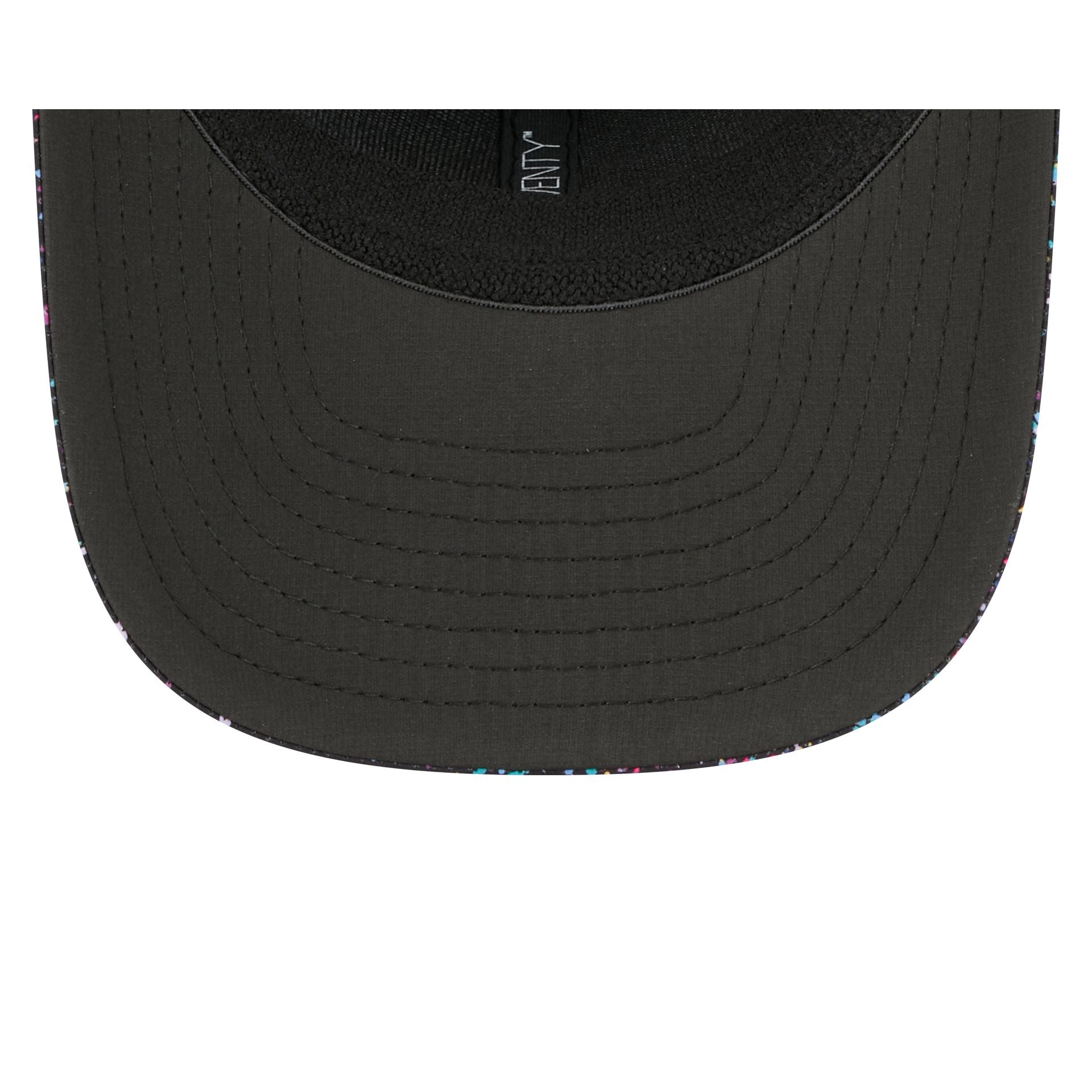 Kansas City Chiefs 2025 Crucial Catch 9SEVENTY Trucker Hat