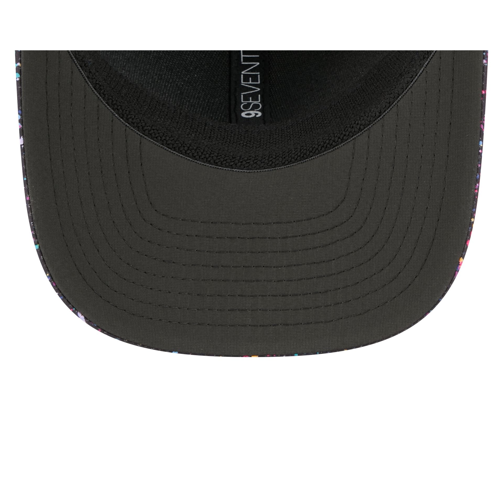 Dallas Cowboys 2025 Crucial Catch 9SEVENTY Trucker Hat