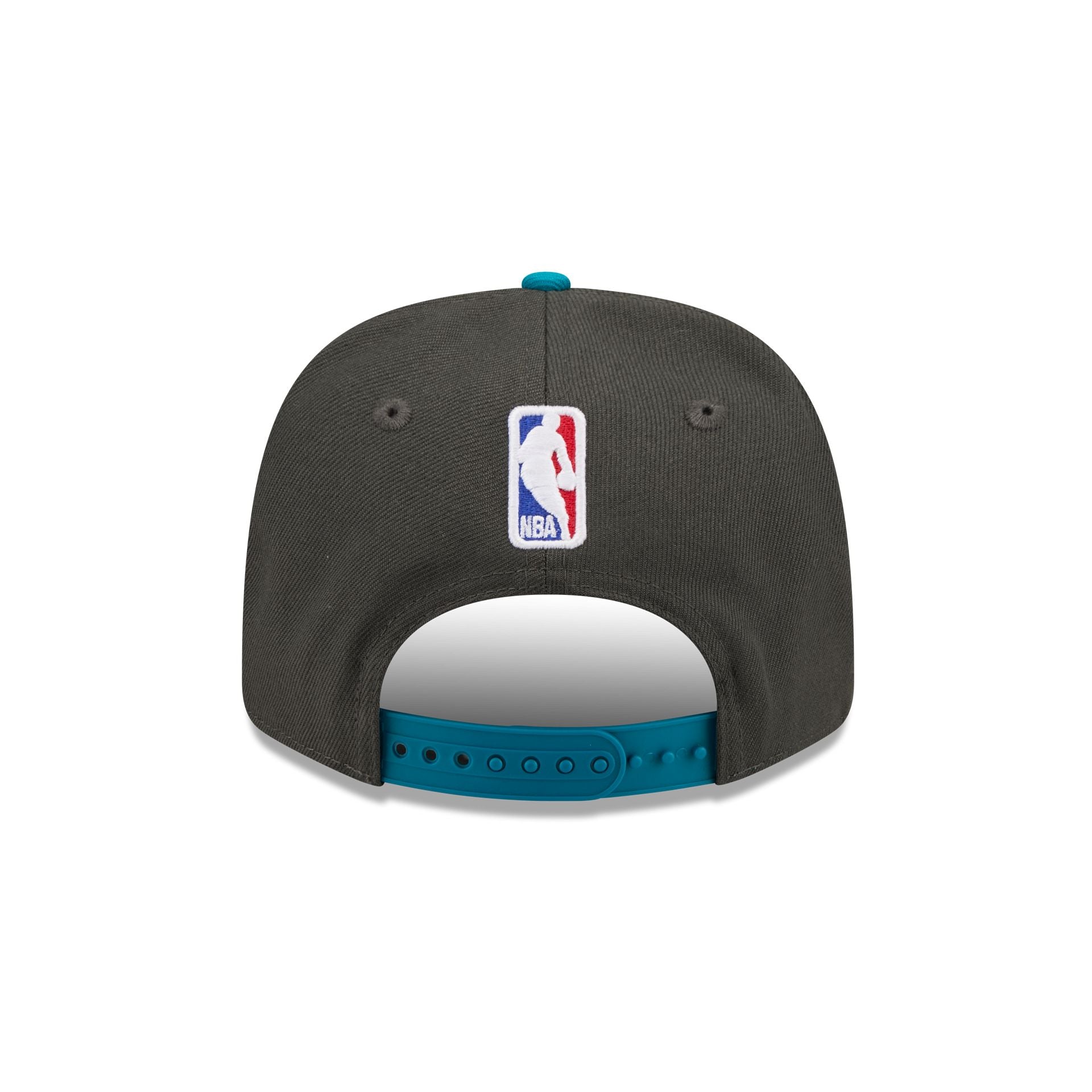 Detroit Pistons 2025 City Edition 9SEVENTY Stretch-Snap Hat