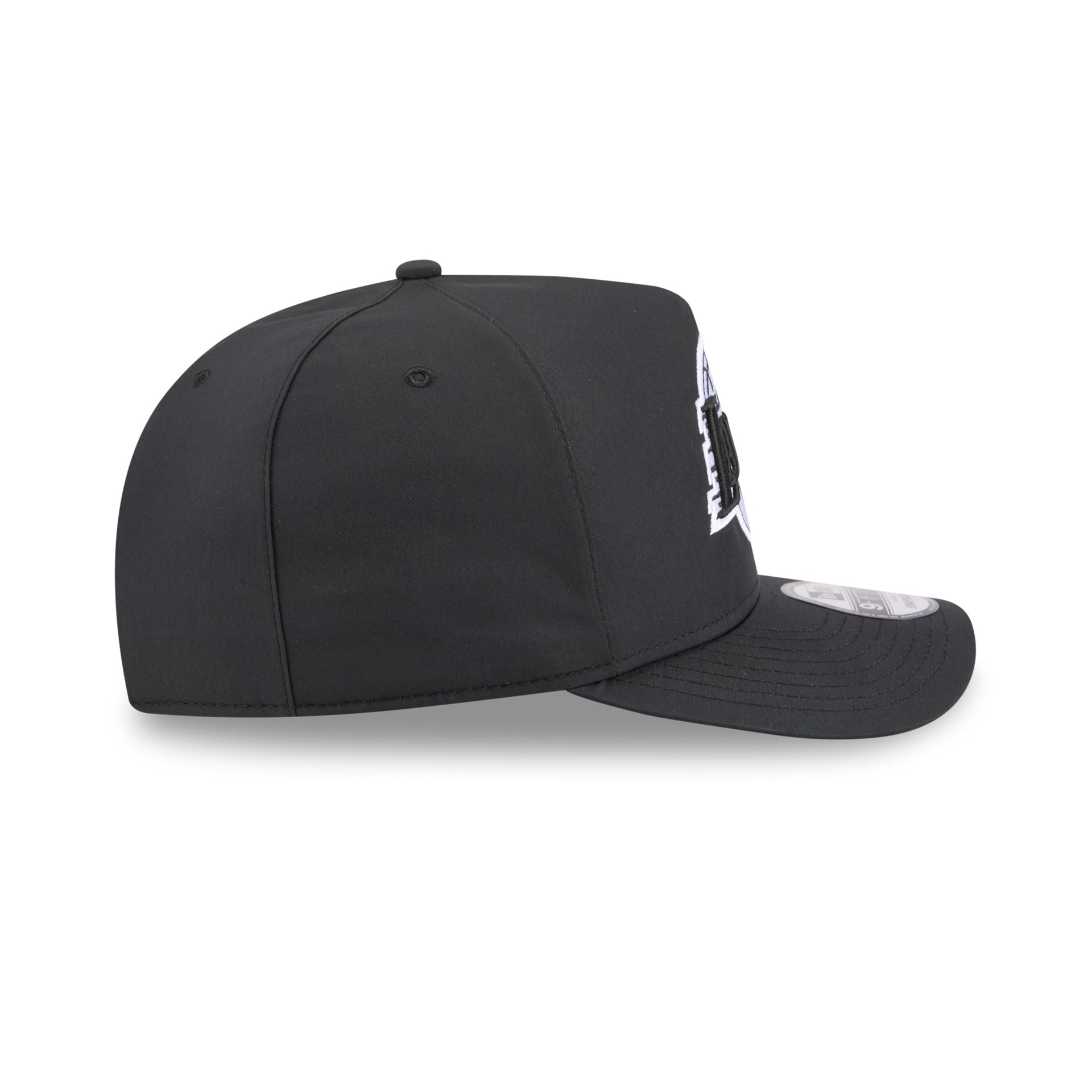Los Angeles Lakers GORE-TEX Black 9FIFTY A-Frame Snapback Hat