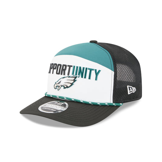 Philadelphia Eagles 2025 Inspire Change Split Panel 9SEVENTY Trucker Hat - New Era Cap