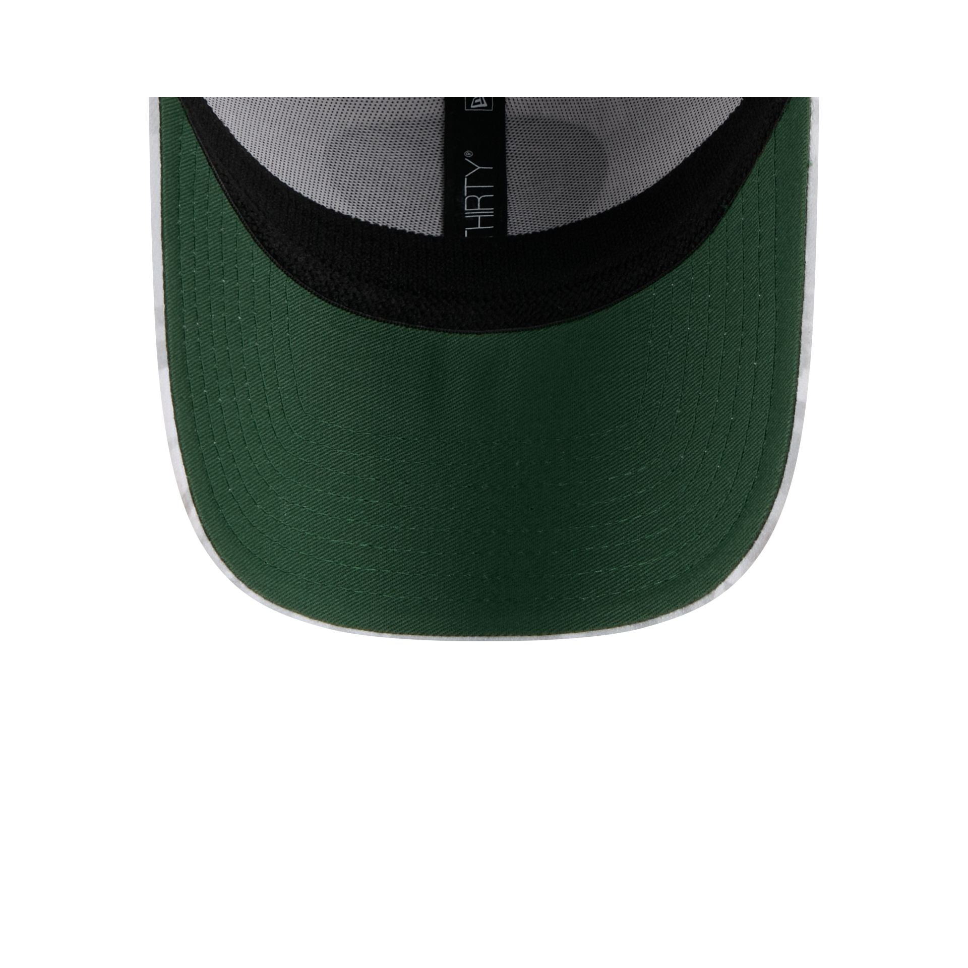 Green Bay Packers 2025 Salute to Service Fan Gear 39THIRTY Stretch Fit Hat