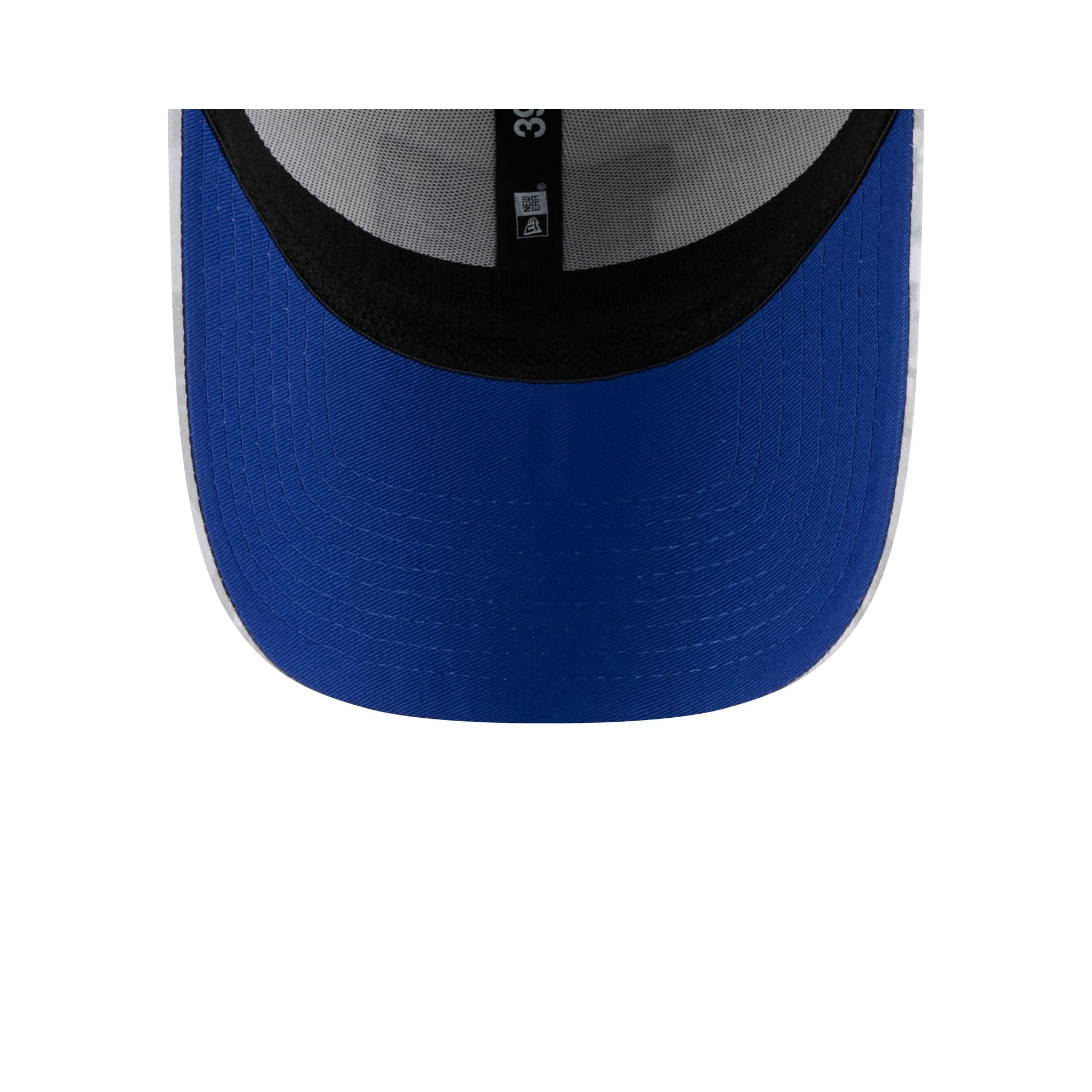 New York Giants 2025 Salute to Service Fan Gear 39THIRTY Stretch Fit Hat