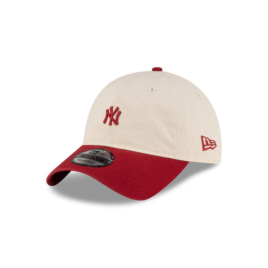 New York Yankees Mini Logo Red 9TWENTY Adjustable Hat - New Era Cap