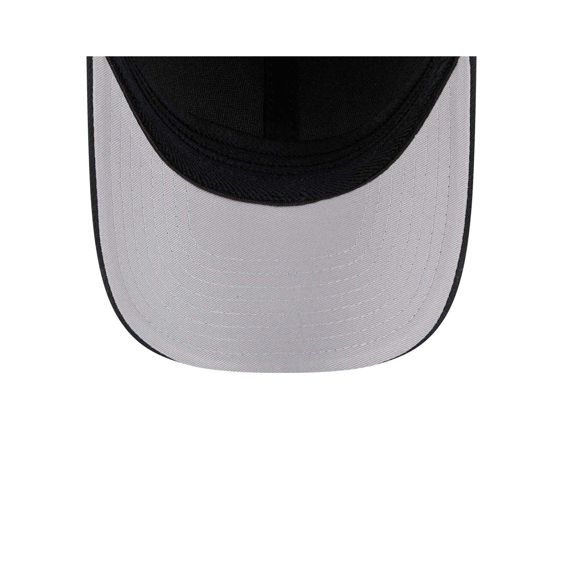 Atlanta Braves Black and White 39THIRTY M-Crown Stretch Fit Hat