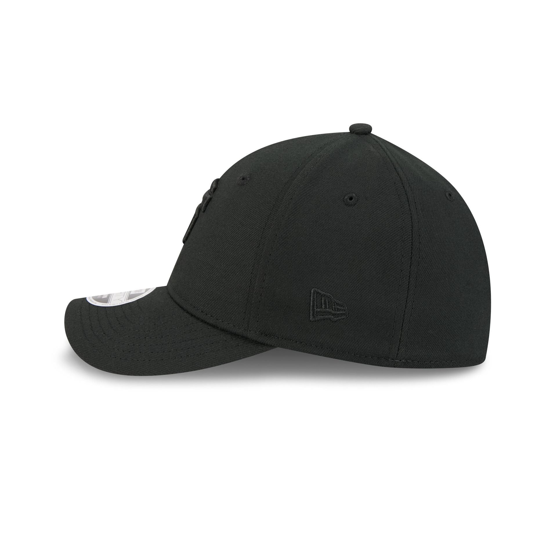 San Francisco Giants Black and White 39THIRTY M-Crown Stretch Fit Hat