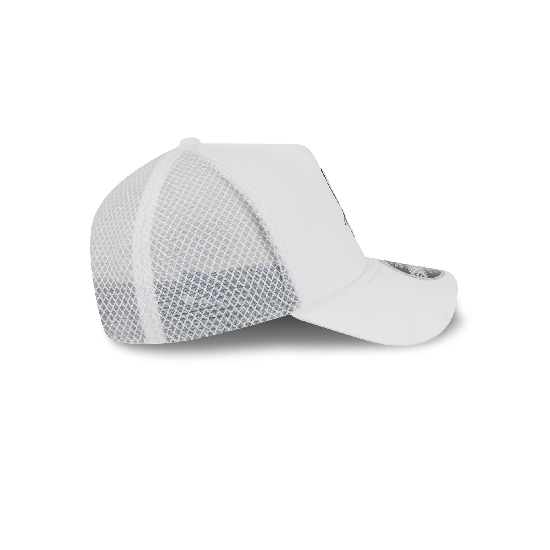 Chicago White Sox 2026 Batting Practice White 9FORTY APEX Trucker
