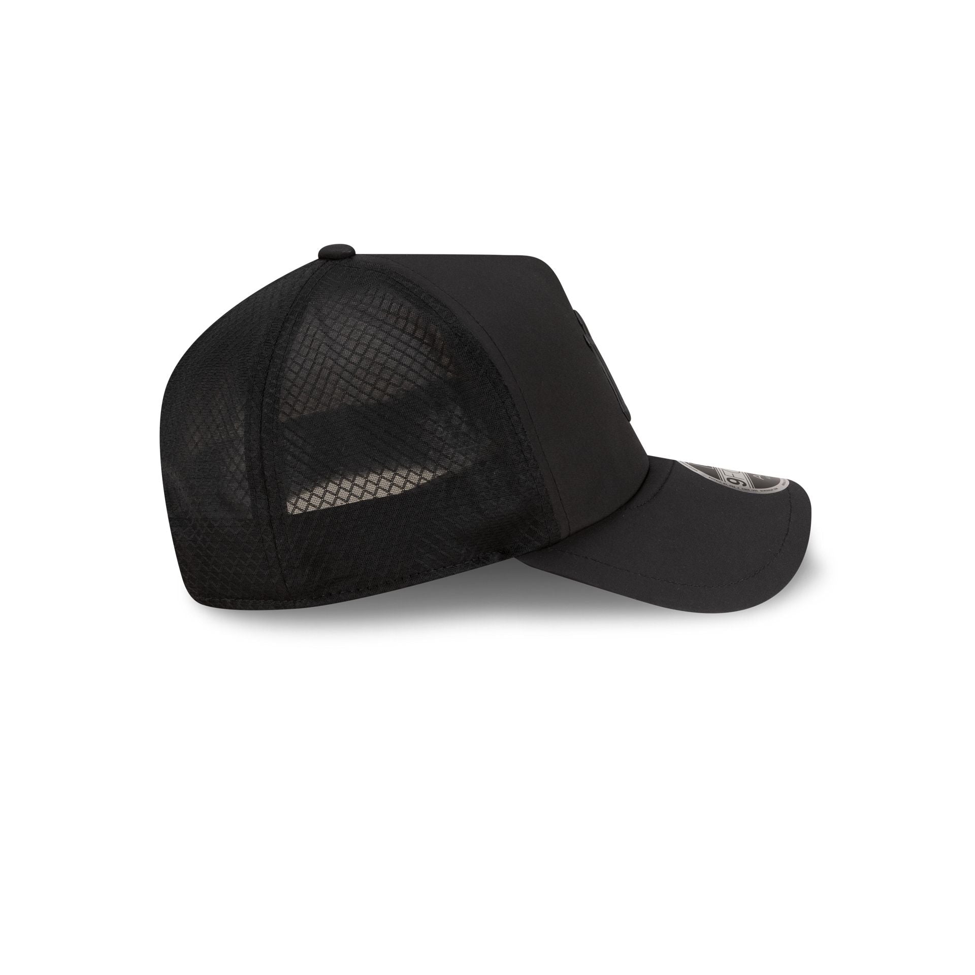 New York Yankees 2026 Batting Practice Black 9FORTY APEX Trucker Hat