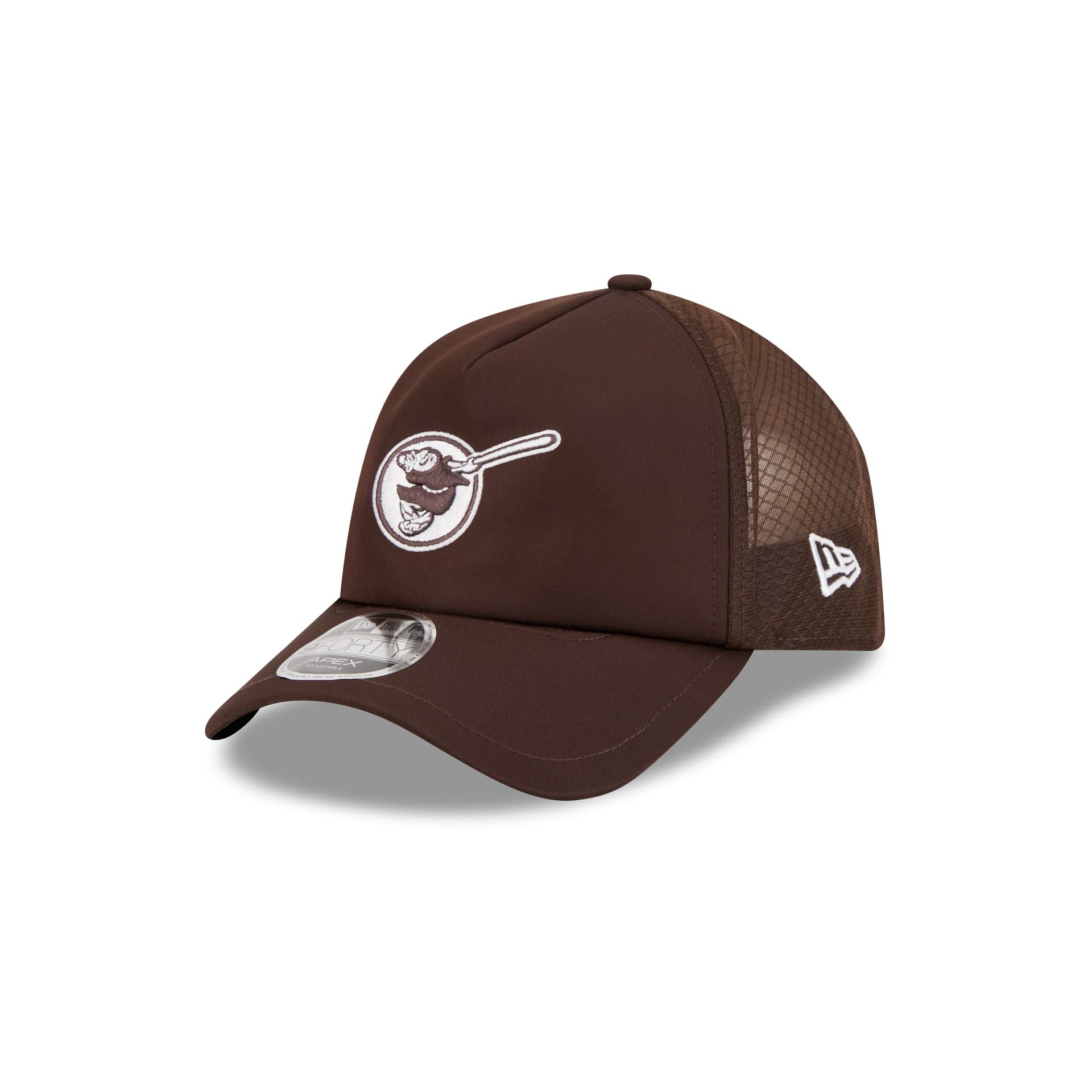 San Diego Padres 2026 Batting Practice Alt Friar 9FORTY APEX Trucker Hat