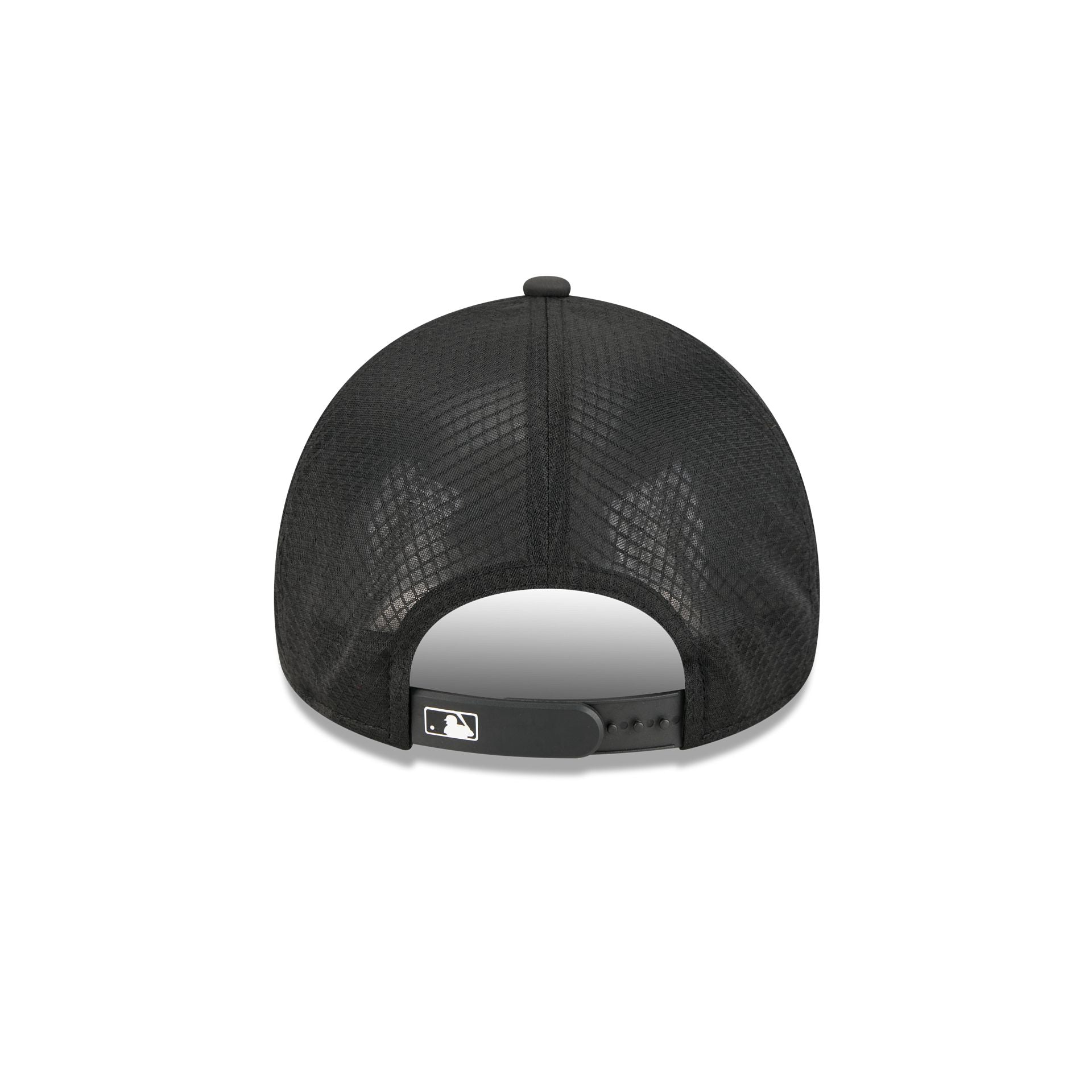 San Francisco Giants 2026 Batting Practice Alt Ball 9FORTY APEX Trucker Hat