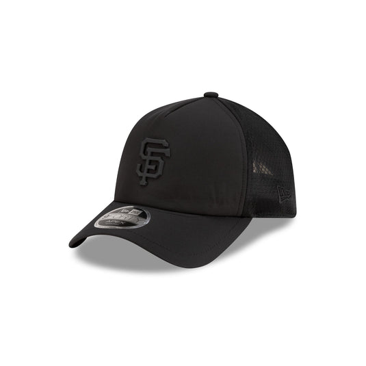 San Francisco Giants 2026 Batting Practice Black 9FORTY APEX Trucker Hat - New Era Cap