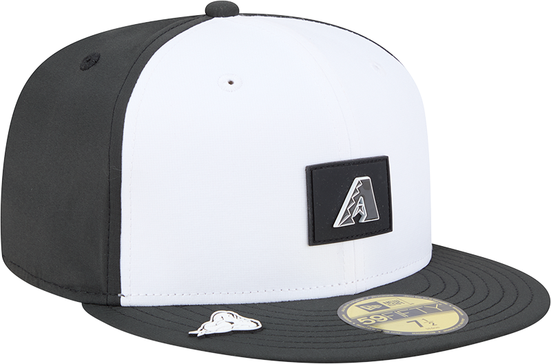 Arizona Diamondbacks 2026 Clubhouse Black & White 59FIFTY Fitted Hat