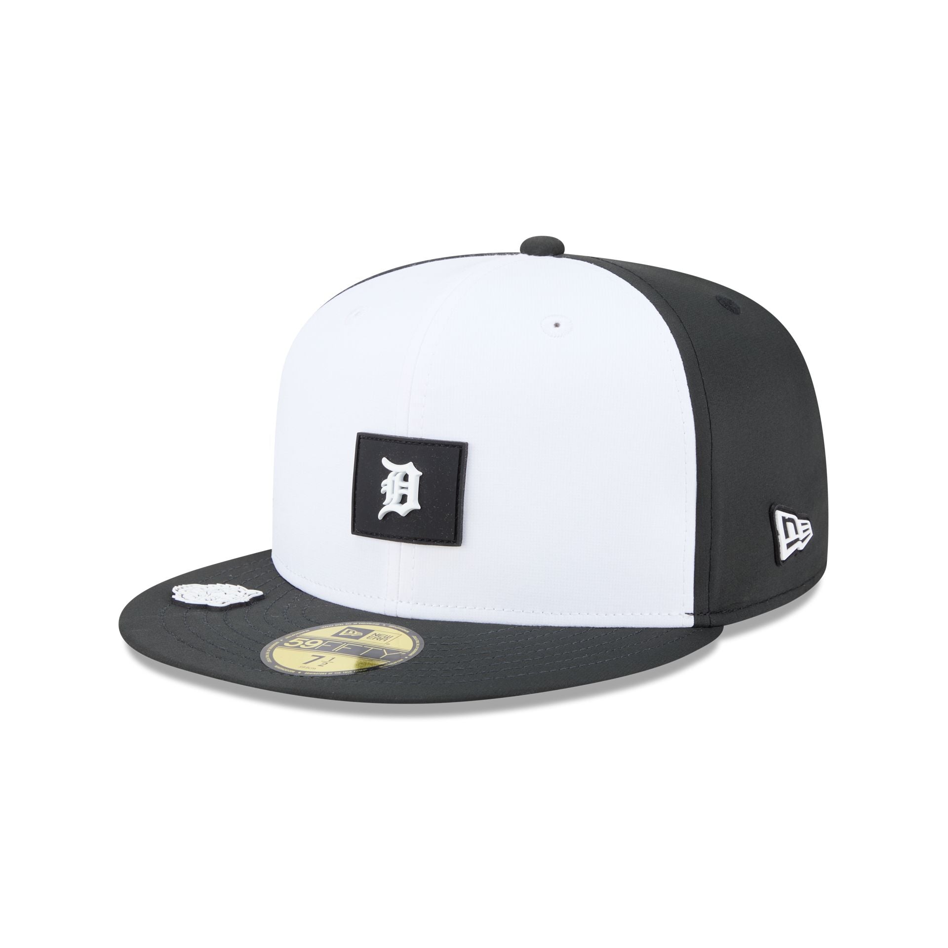 Detroit Tigers 2026 Clubhouse Black & White 59FIFTY Fitted Hat