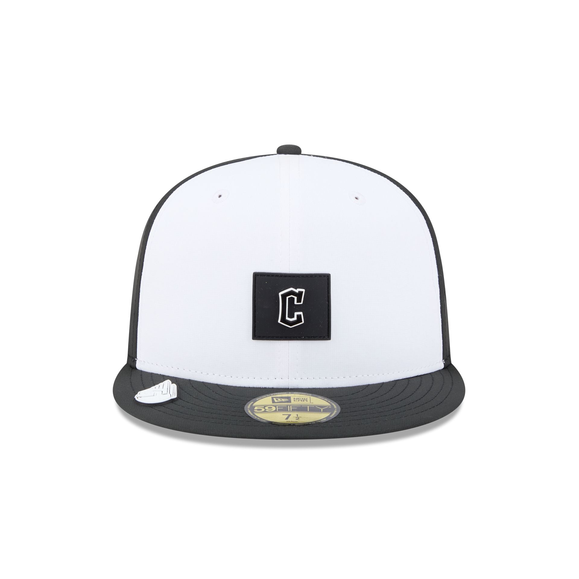 Cleveland Guardians 2026 Clubhouse Black & White 59FIFTY Fitted Hat