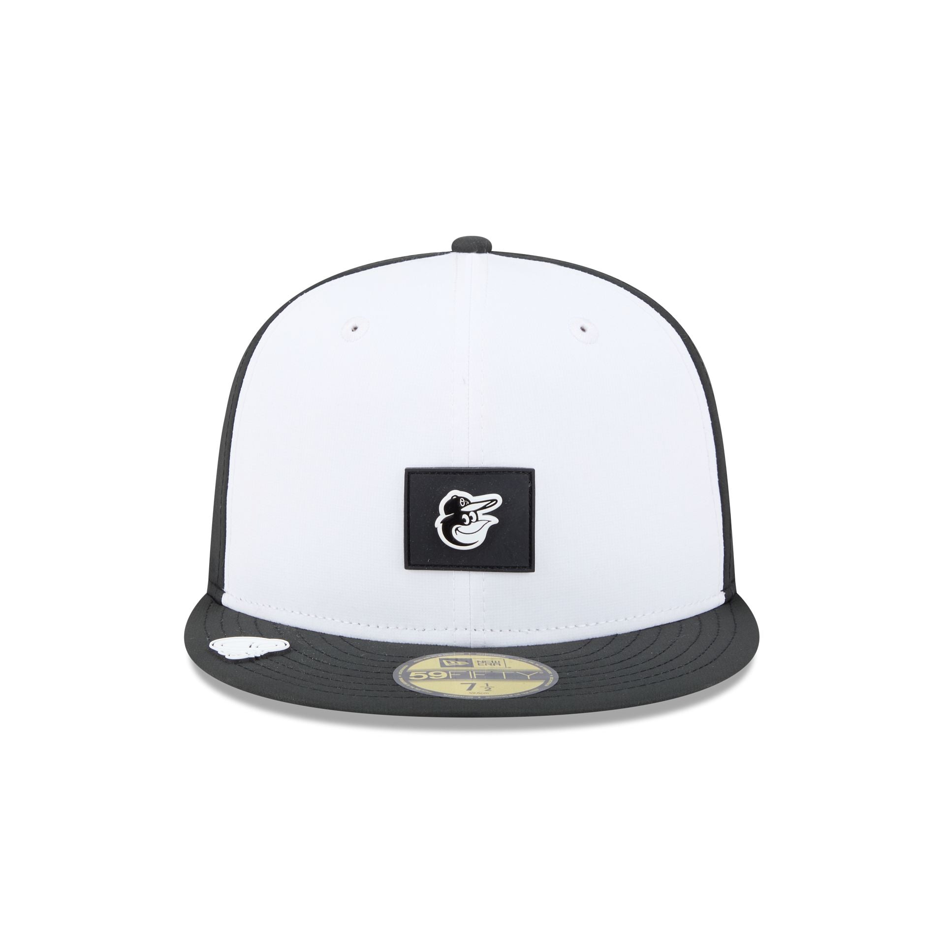 Baltimore Orioles 2026 Clubhouse Black & White 59FIFTY Fitted Hat