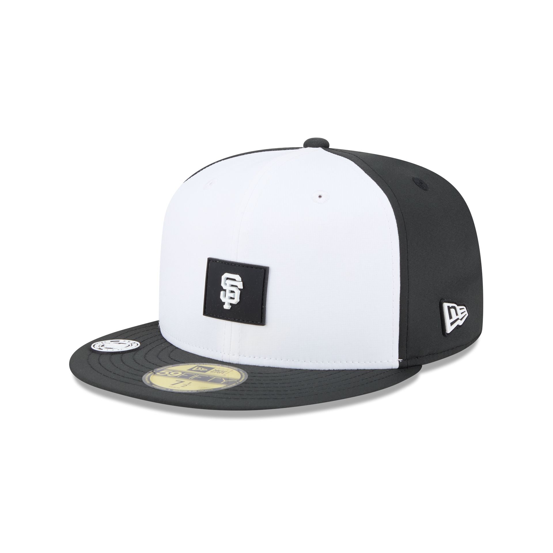 San Francisco Giants 2026 Clubhouse Black & White 59FIFTY Fitted Hat