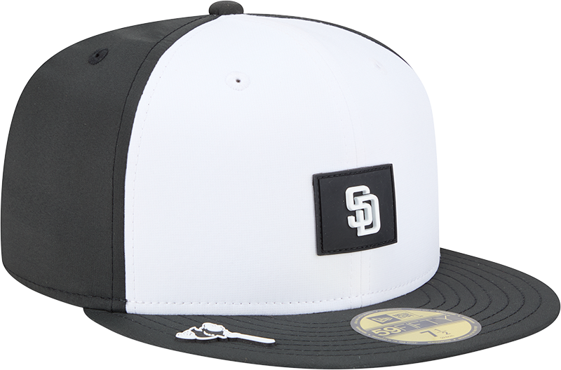 San Diego Padres 2026 Clubhouse Black & White 59FIFTY Fitted Hat