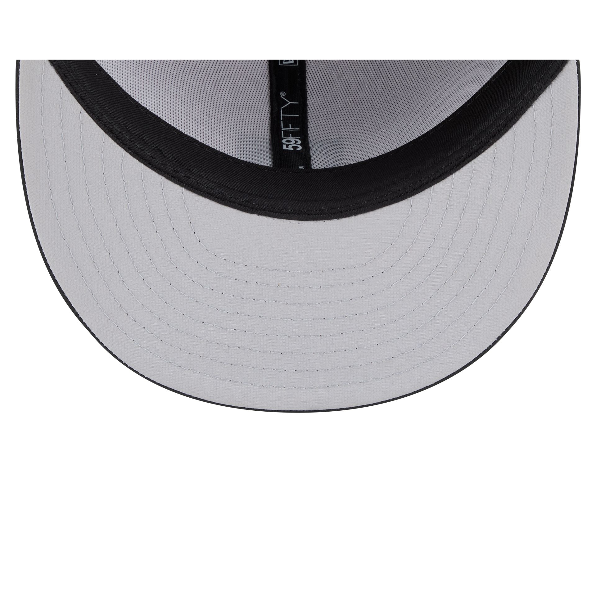 Pittsburgh Pirates 2026 Clubhouse Black & White 59FIFTY Fitted Hat