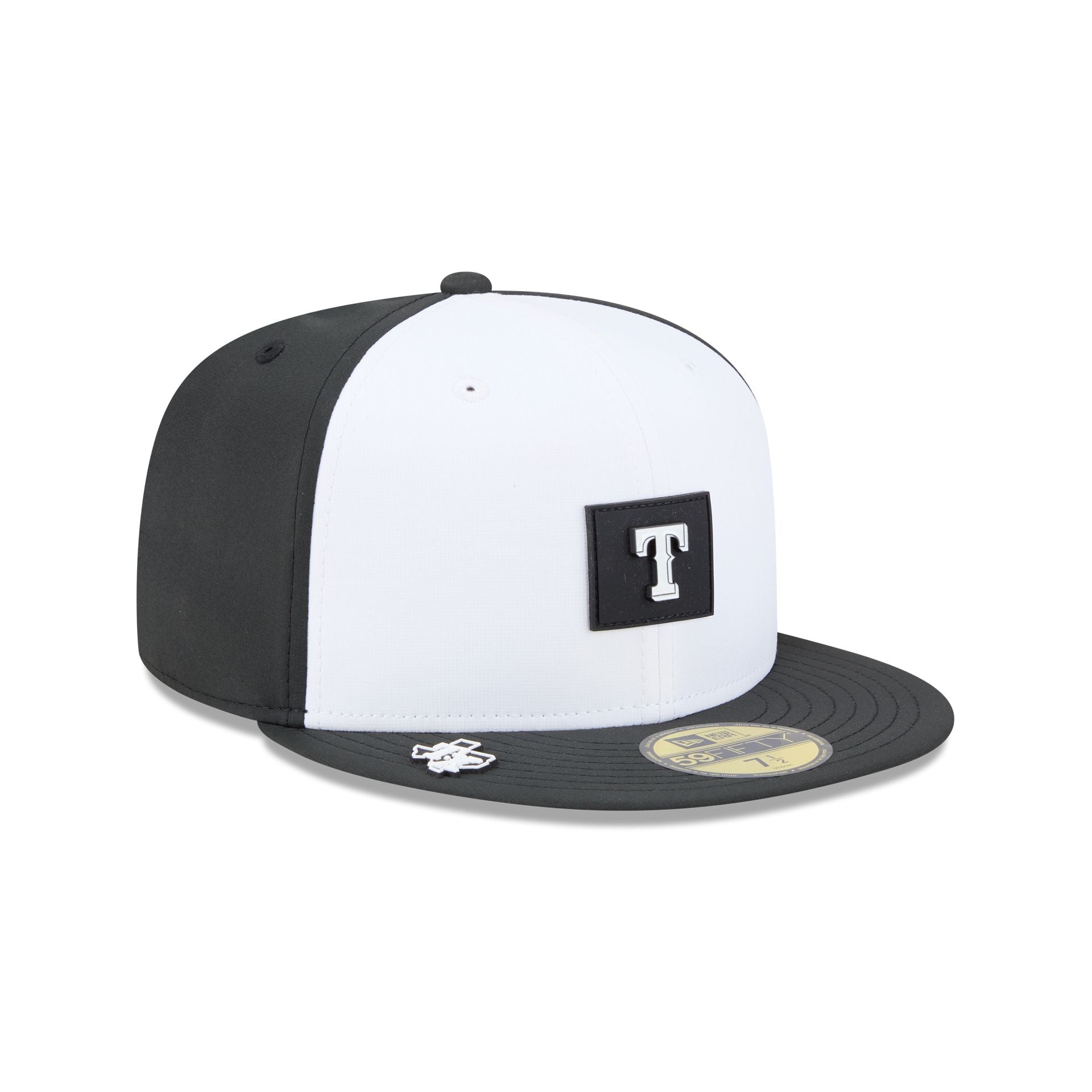 Texas Rangers 2026 Clubhouse Black & White 59FIFTY Fitted Hat