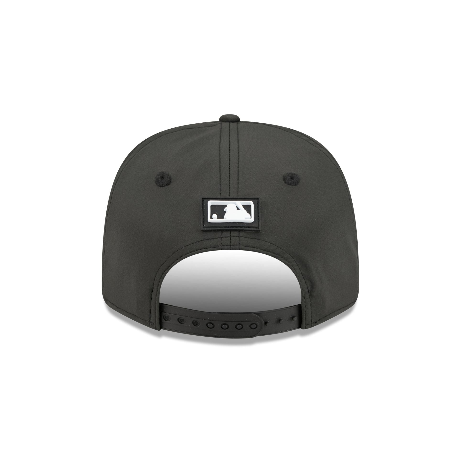 Chicago White Sox 2026 Clubhouse 9SEVENTY Stretch-Snap Hat – New