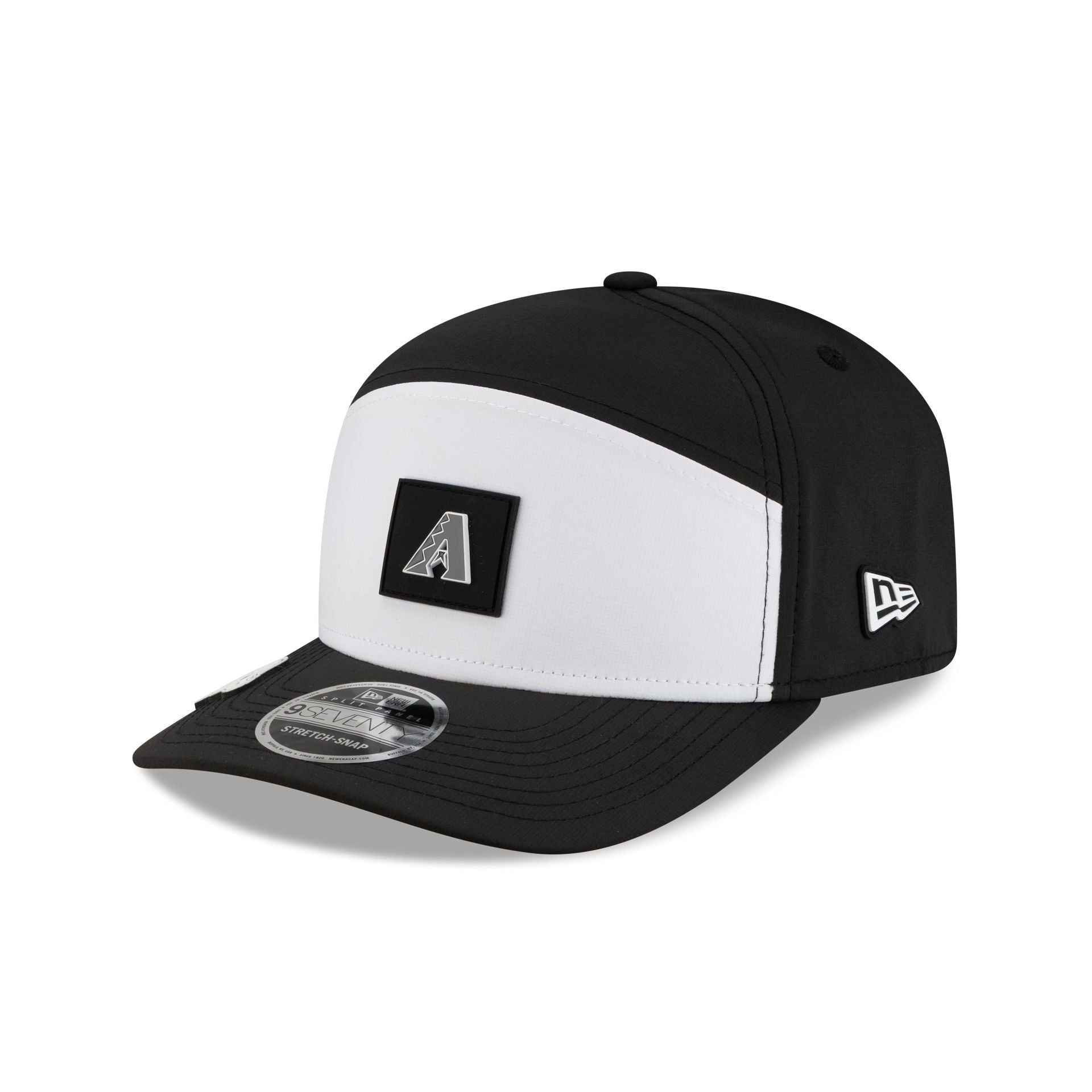 Arizona Diamondbacks 2026 Clubhouse Black & White Split Panel 9SEVENTY Stretch-Snap Hat