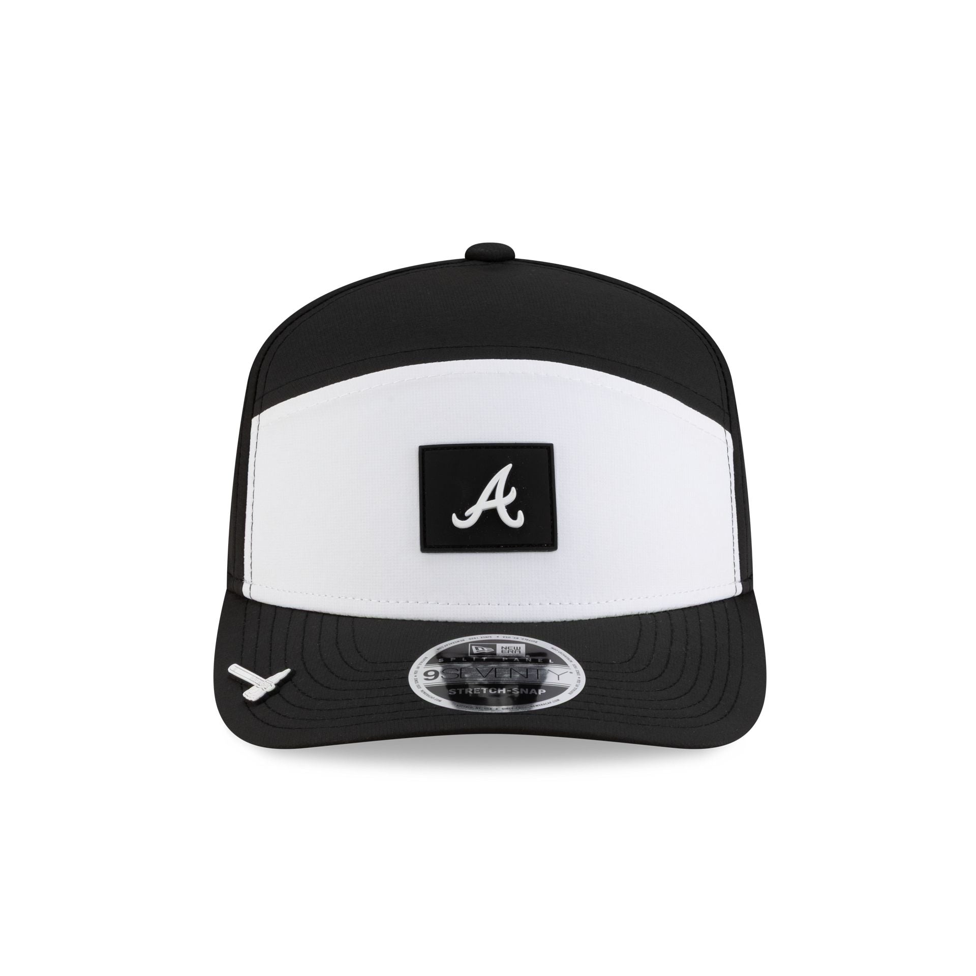 Atlanta Braves 2026 Clubhouse Black & White Split Panel 9SEVENTY Stretch-Snap Hat
