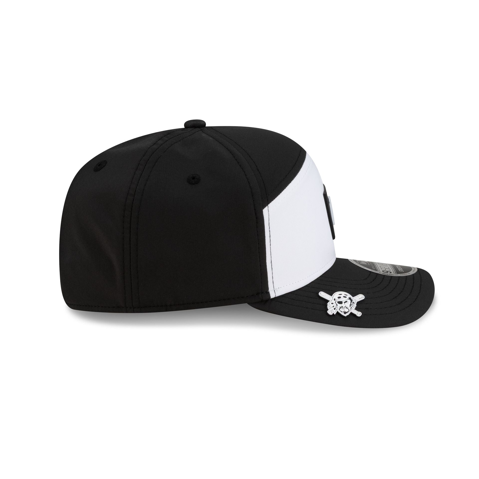 Pittsburgh Pirates 2026 Clubhouse Black & White Split Panel 9SEVENTY Stretch-Snap Hat