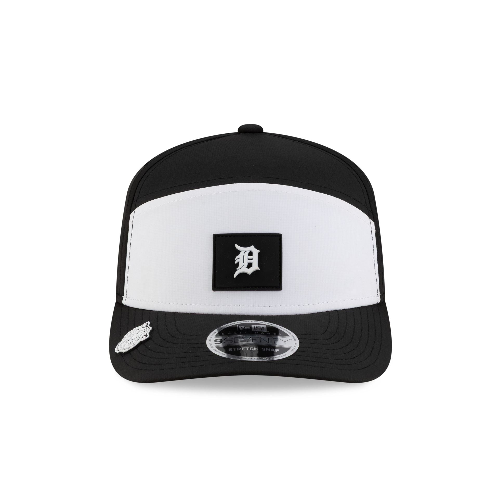 Detroit Tigers 2026 Clubhouse Black & White Split Panel 9SEVENTY Stretch-Snap Hat