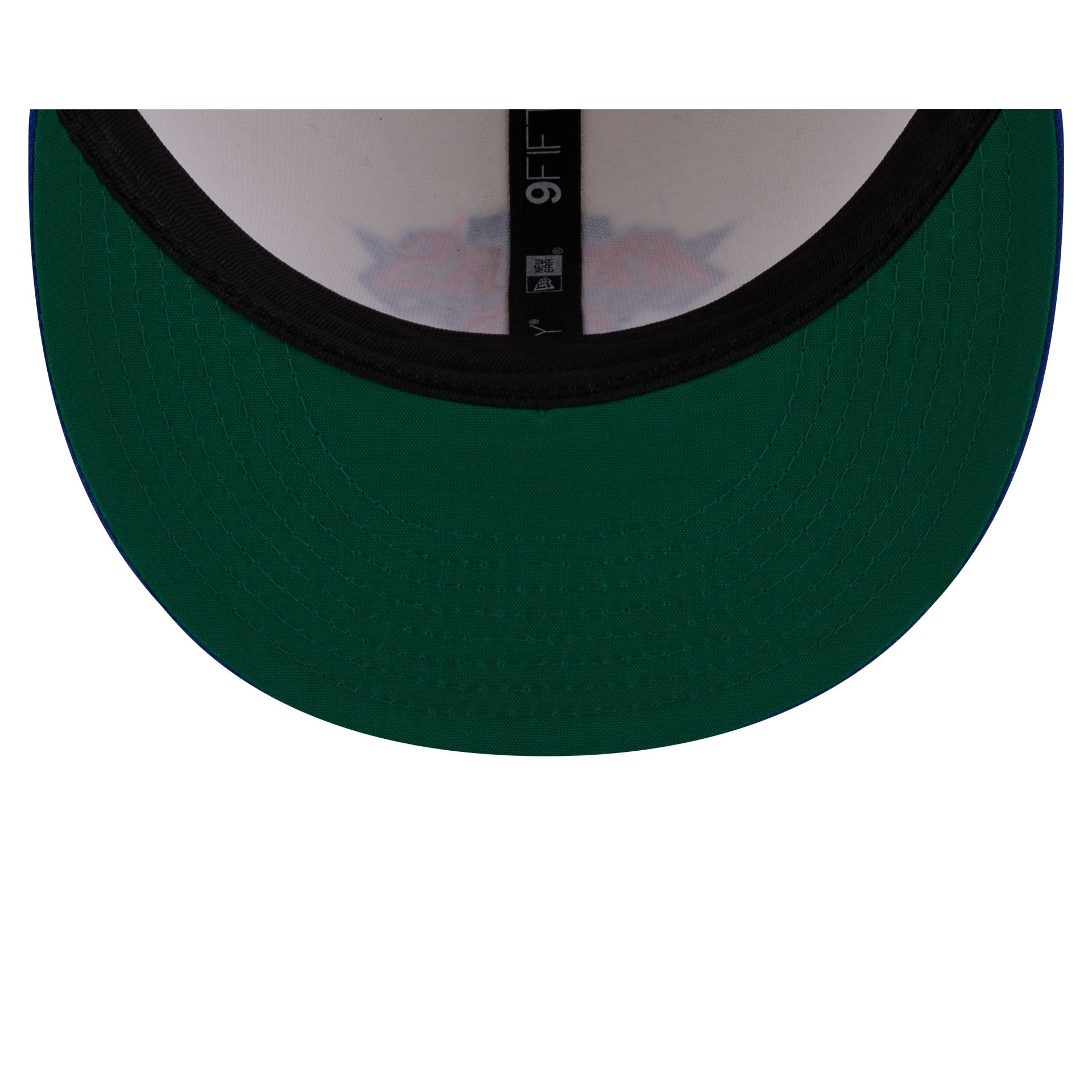 New York Knicks Localized 9FIFTY Snapback Hat