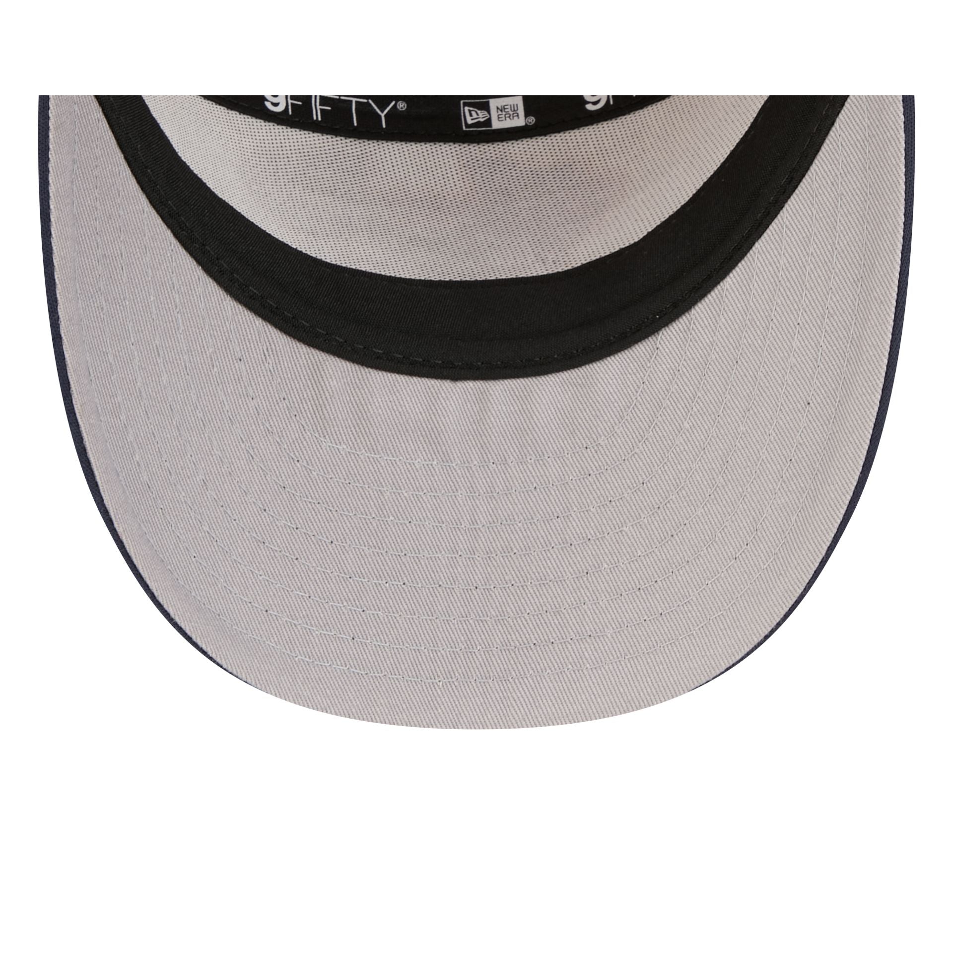 Atlanta Braves Blocked Split Panel 9FIFTY Trucker Hat