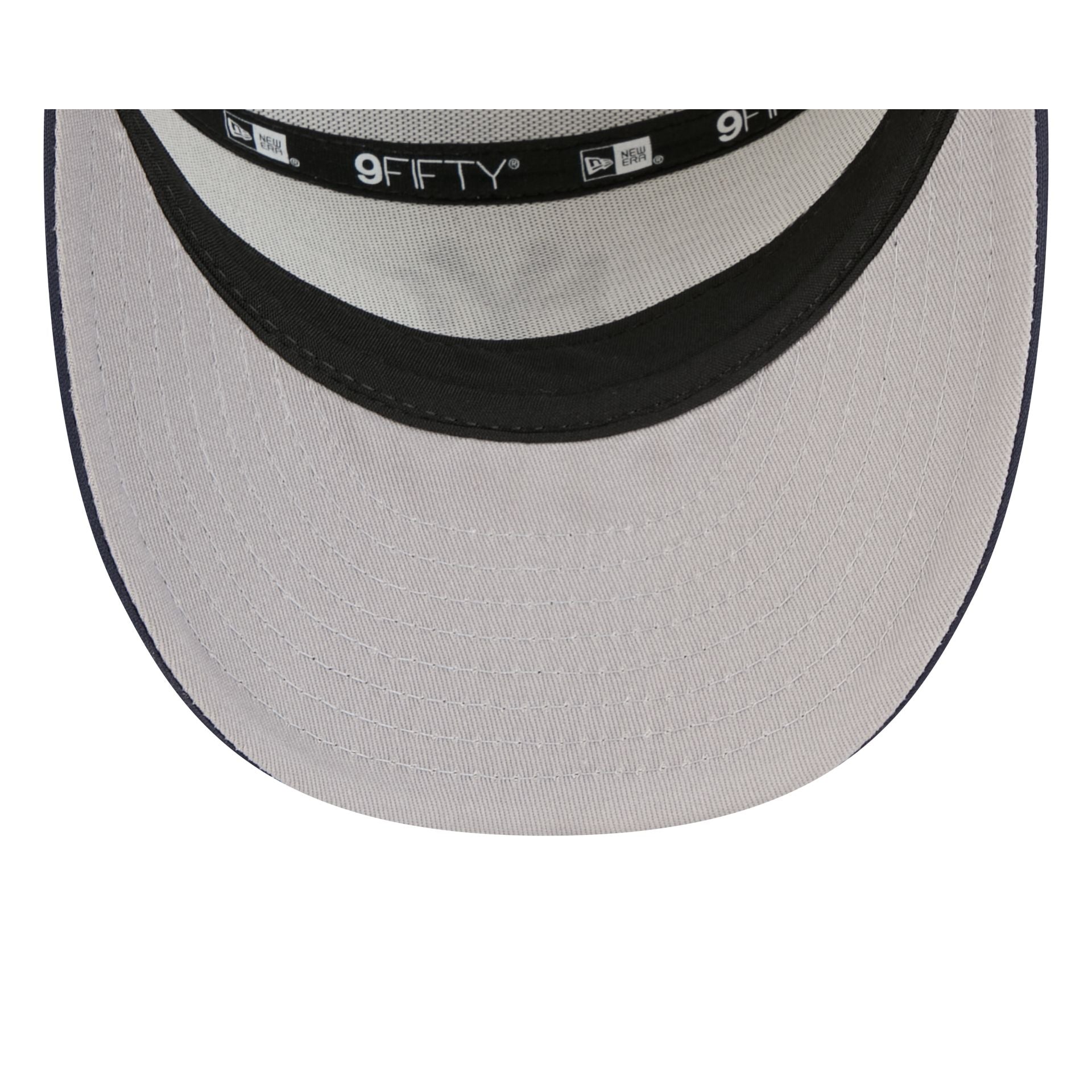 New York Yankees Blocked Split Panel 9FIFTY Trucker Hat