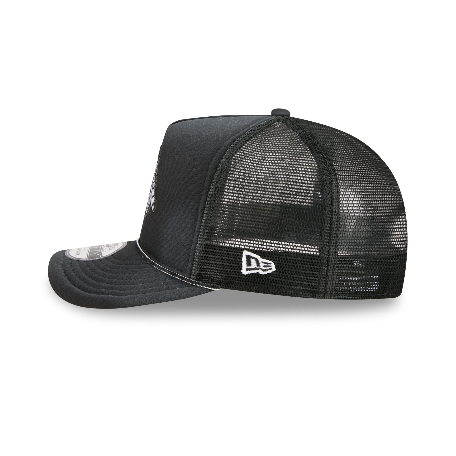 Chicago Blackhawks Washed Black 9FIFTY A-Frame Trucker Hat