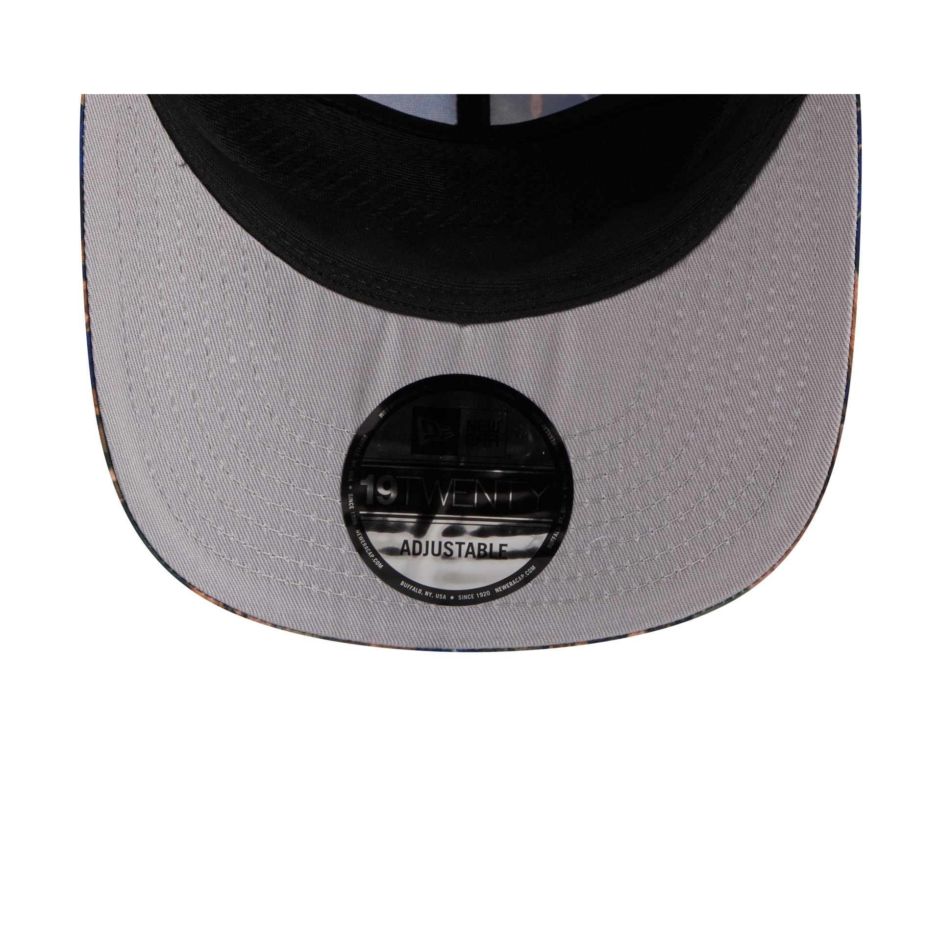 Chicago Cubs Leaves 19TWENTY Adjustable Hat