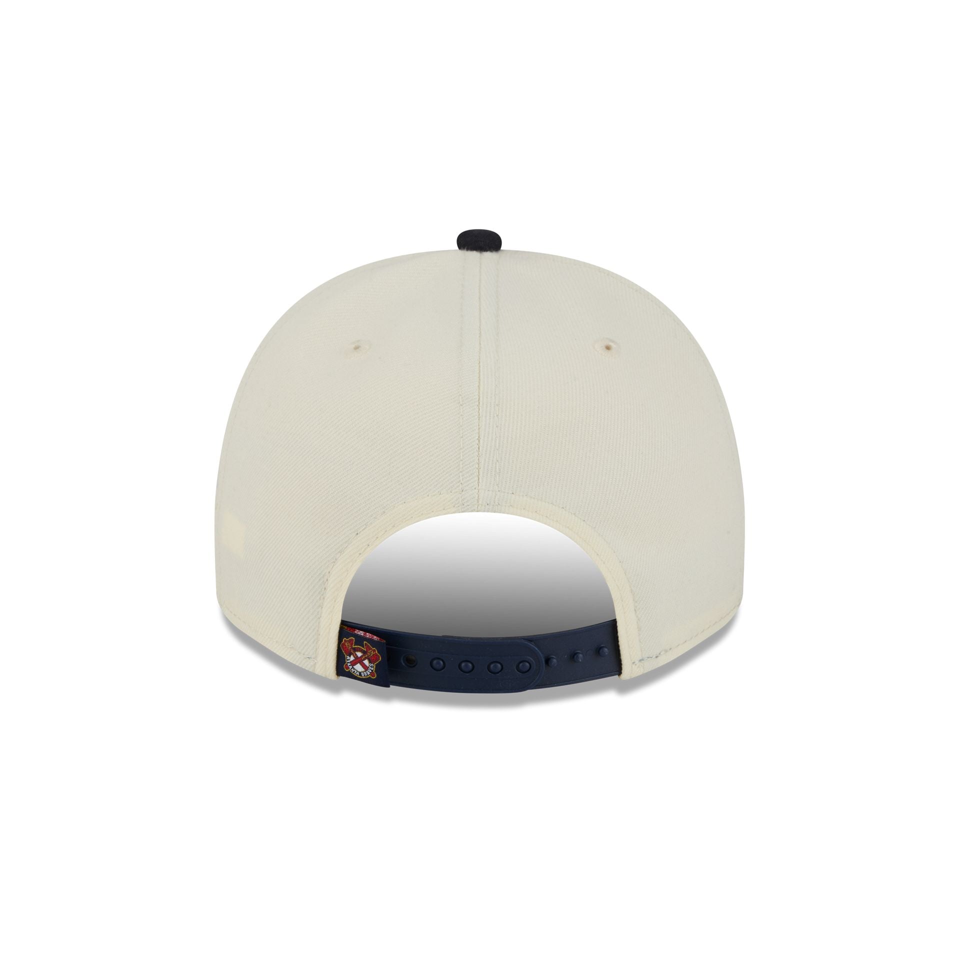 Atlanta Braves Chrome White Classic 9FIFTY A-Frame Snapback Hat