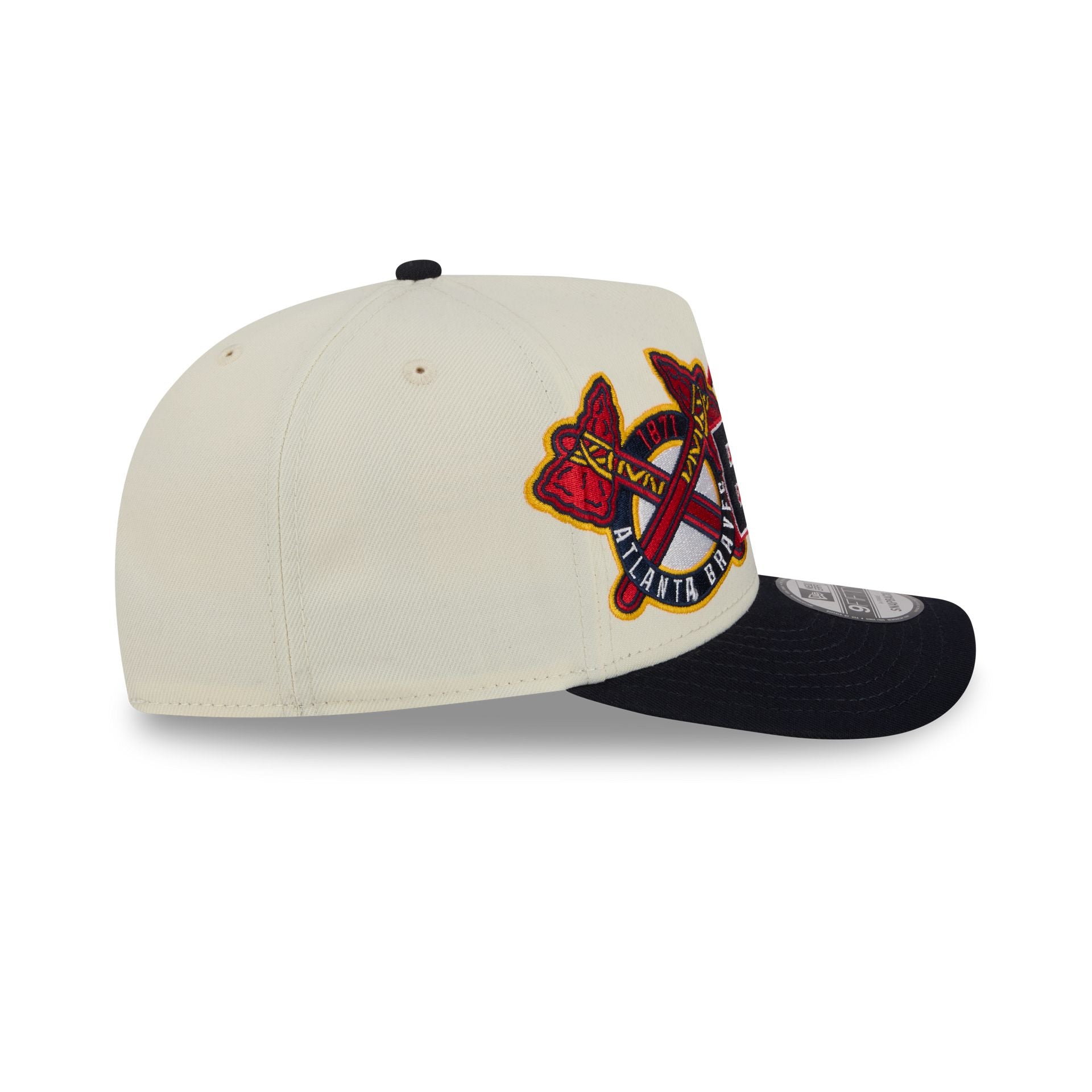 Atlanta Braves Chrome White Classic 9FIFTY A-Frame Snapback Hat